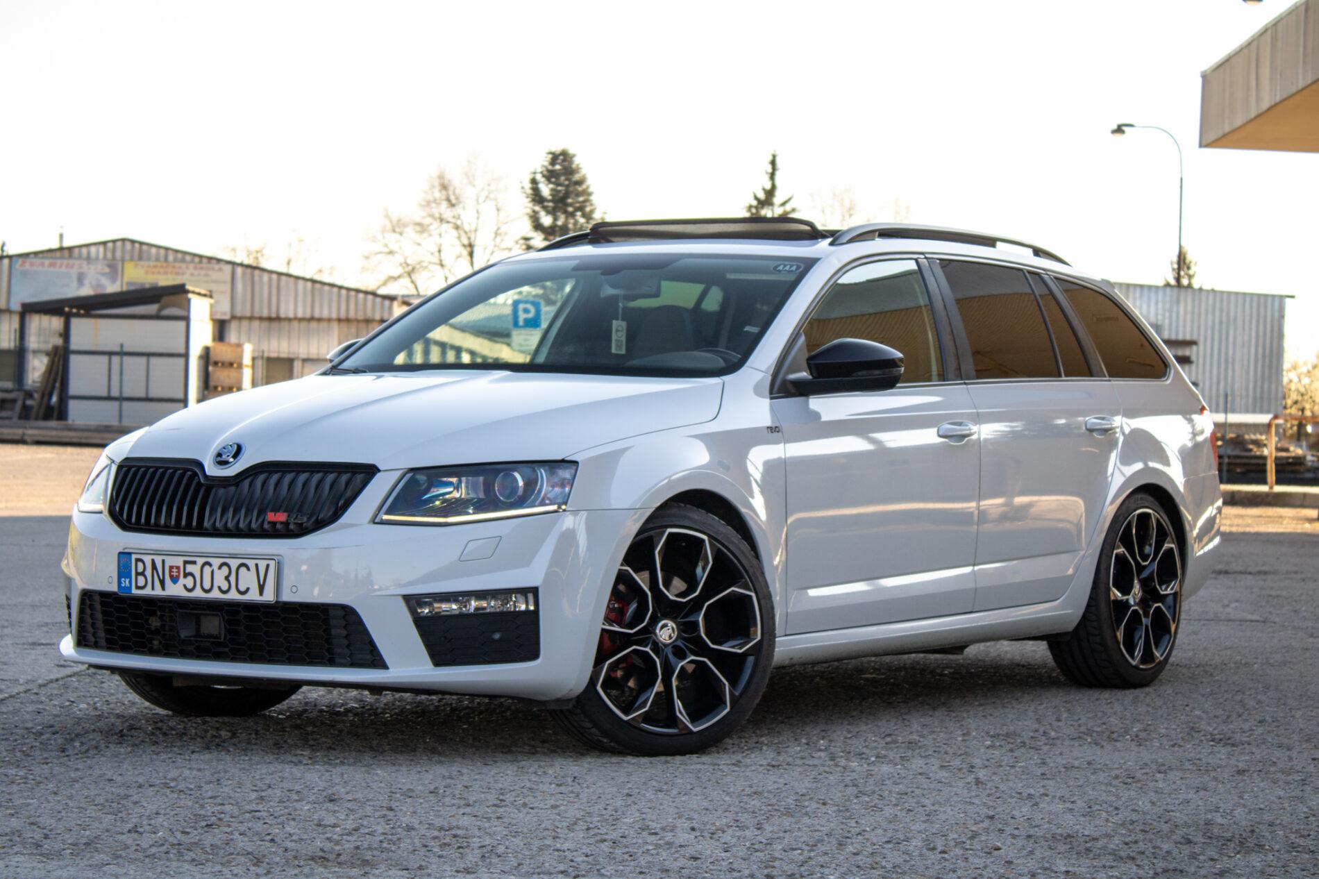 2016 Skoda Octavia RS, biela kombi, 253 701 km