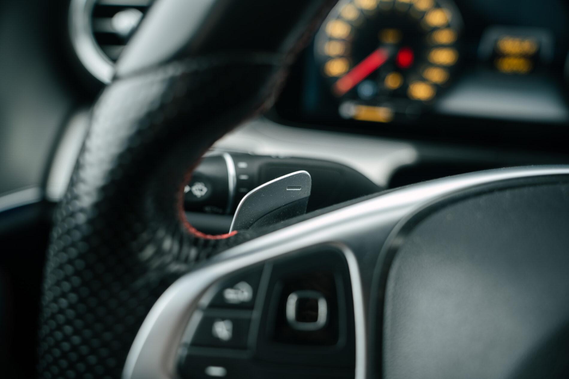 2017 Mercedes-Benz E 43 AMG, biela sedan, 148 749 km