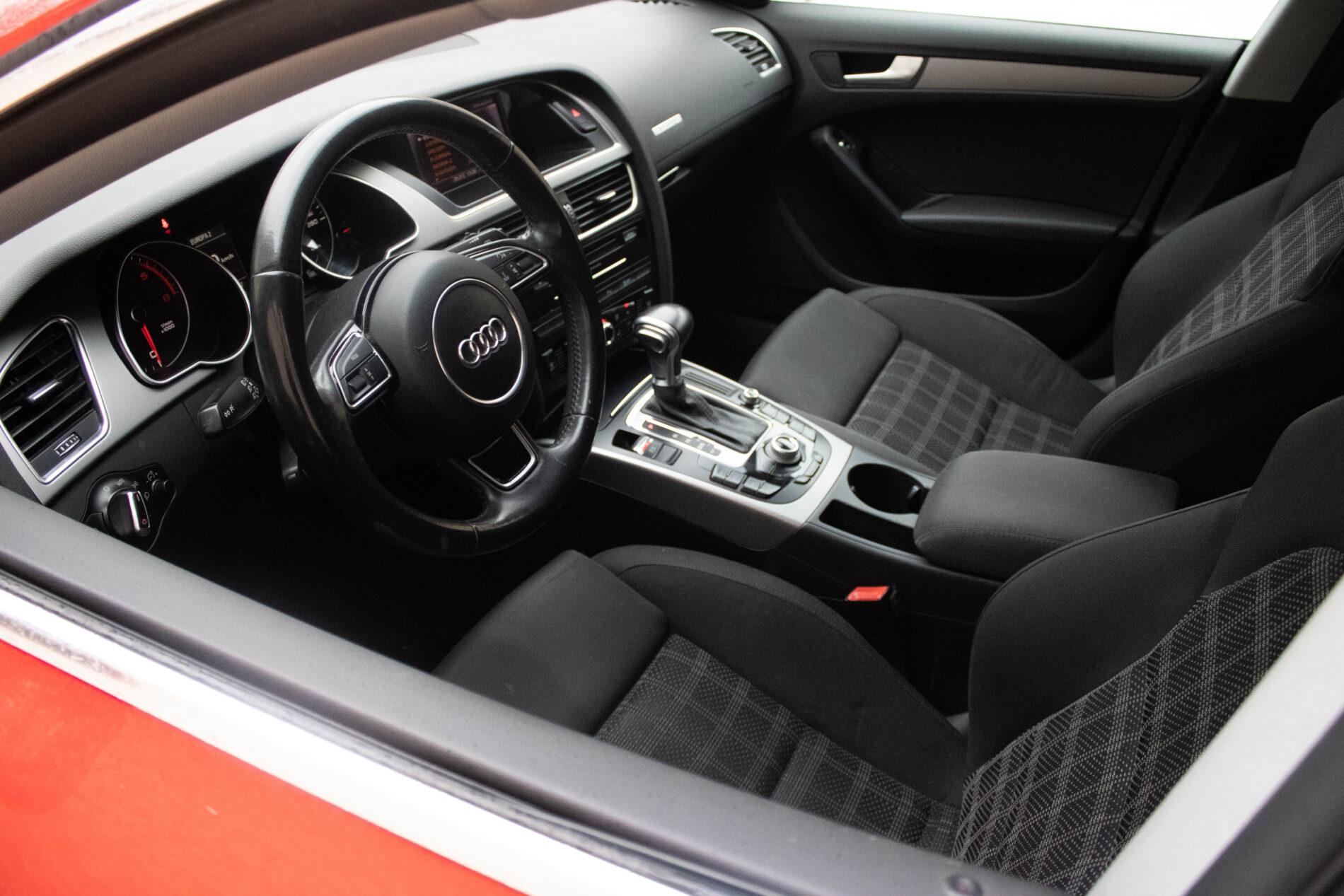 2013 AUDI A5, červená, 187 000 km