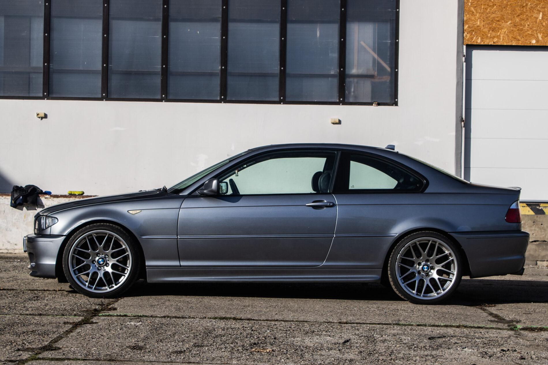 2003 BMW 330i, sivá kupé, 283 013 km