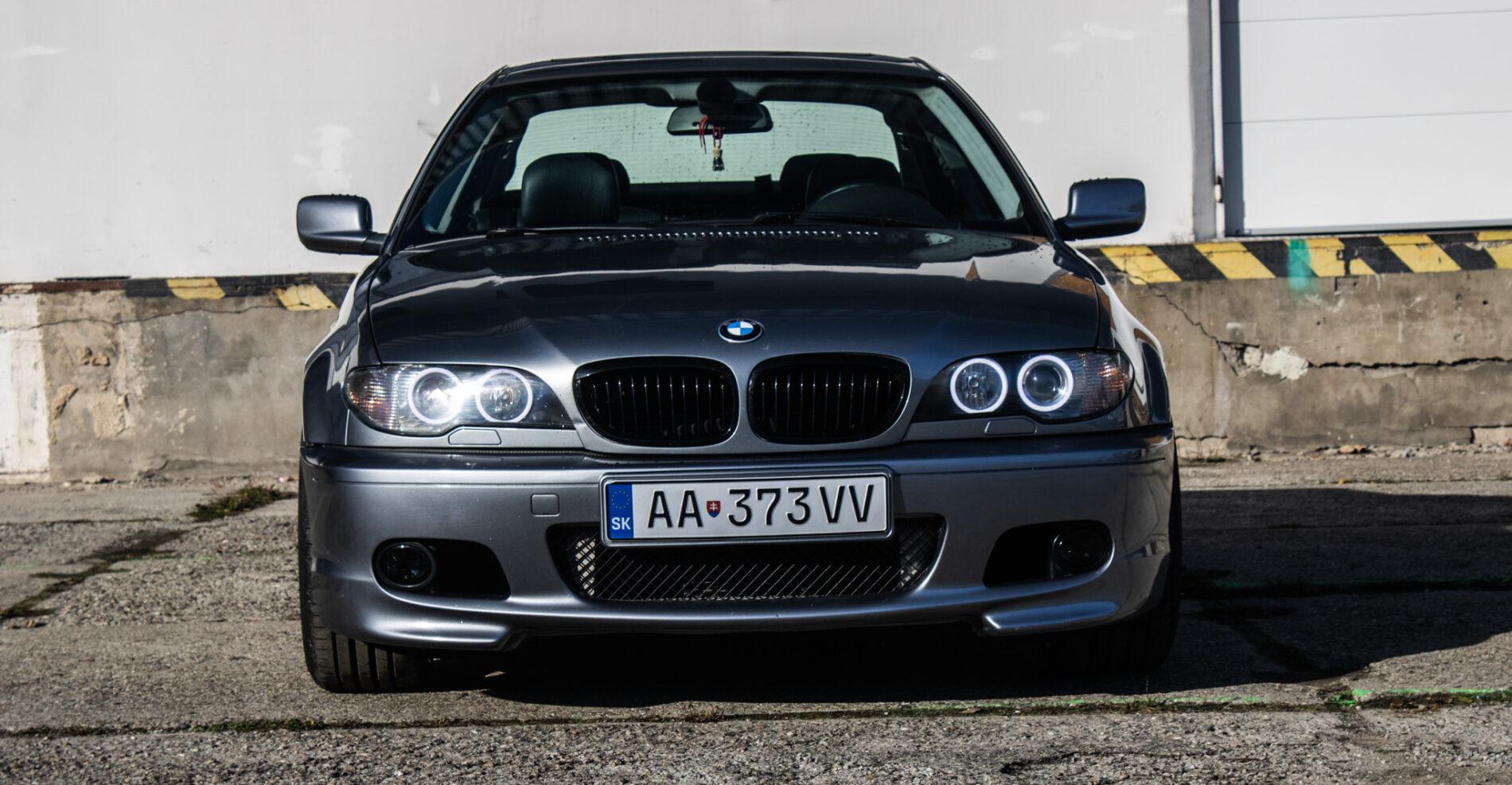 2003 BMW 330i, sivá kupé, 283 013 km