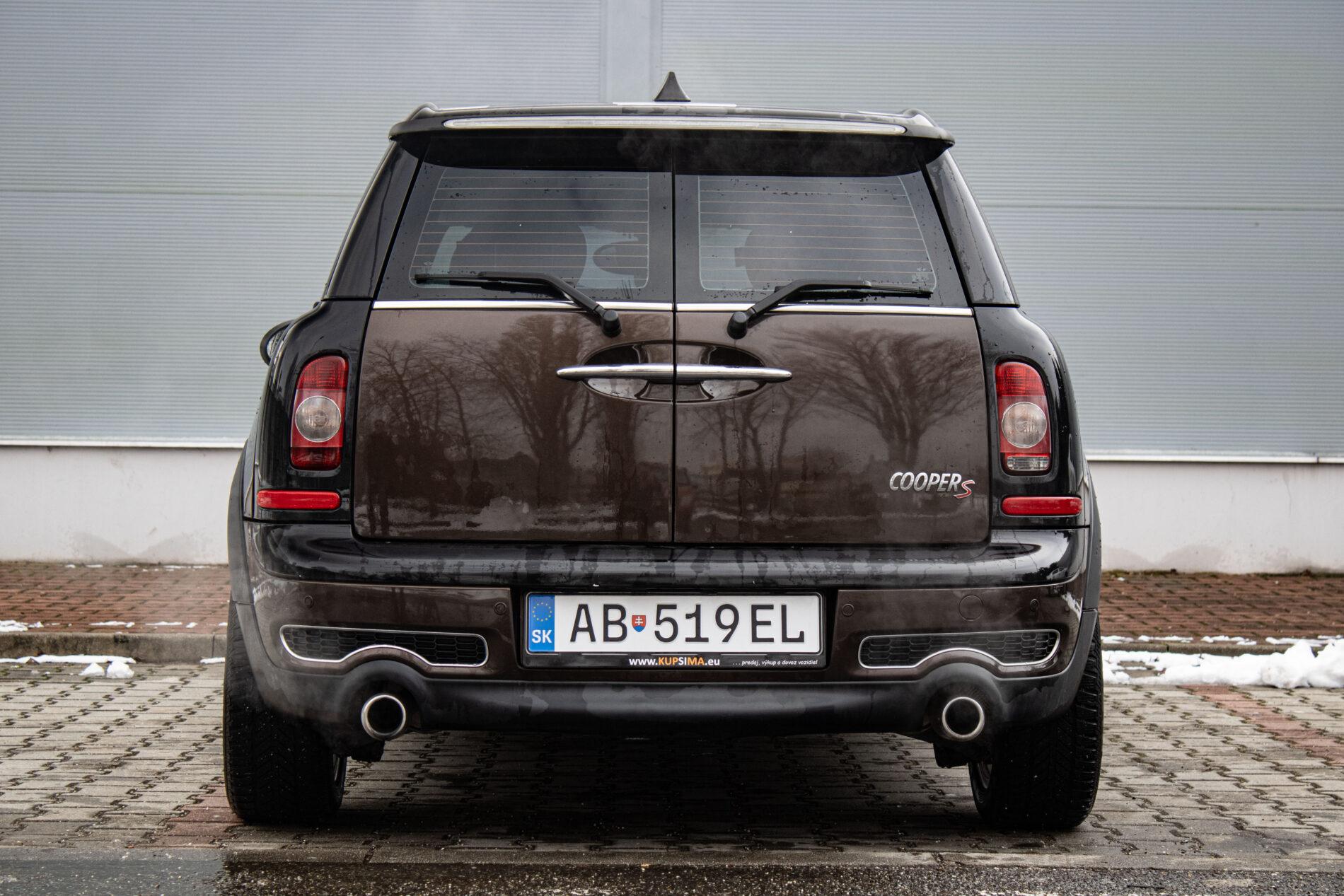 2009 MINI Cooper S, hnedá kombi, 123 100 km