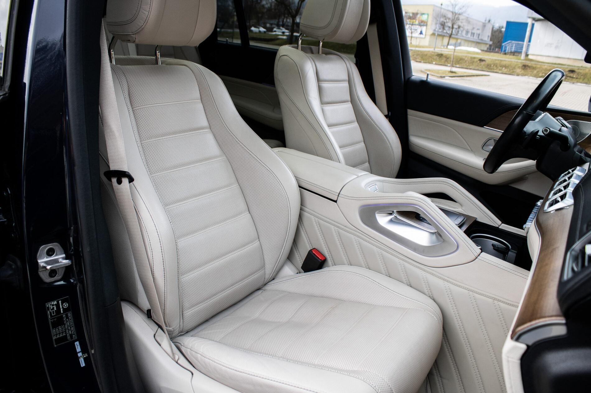 2021 Mercedes-Benz GLS 580, sivá suv, 109 687 km