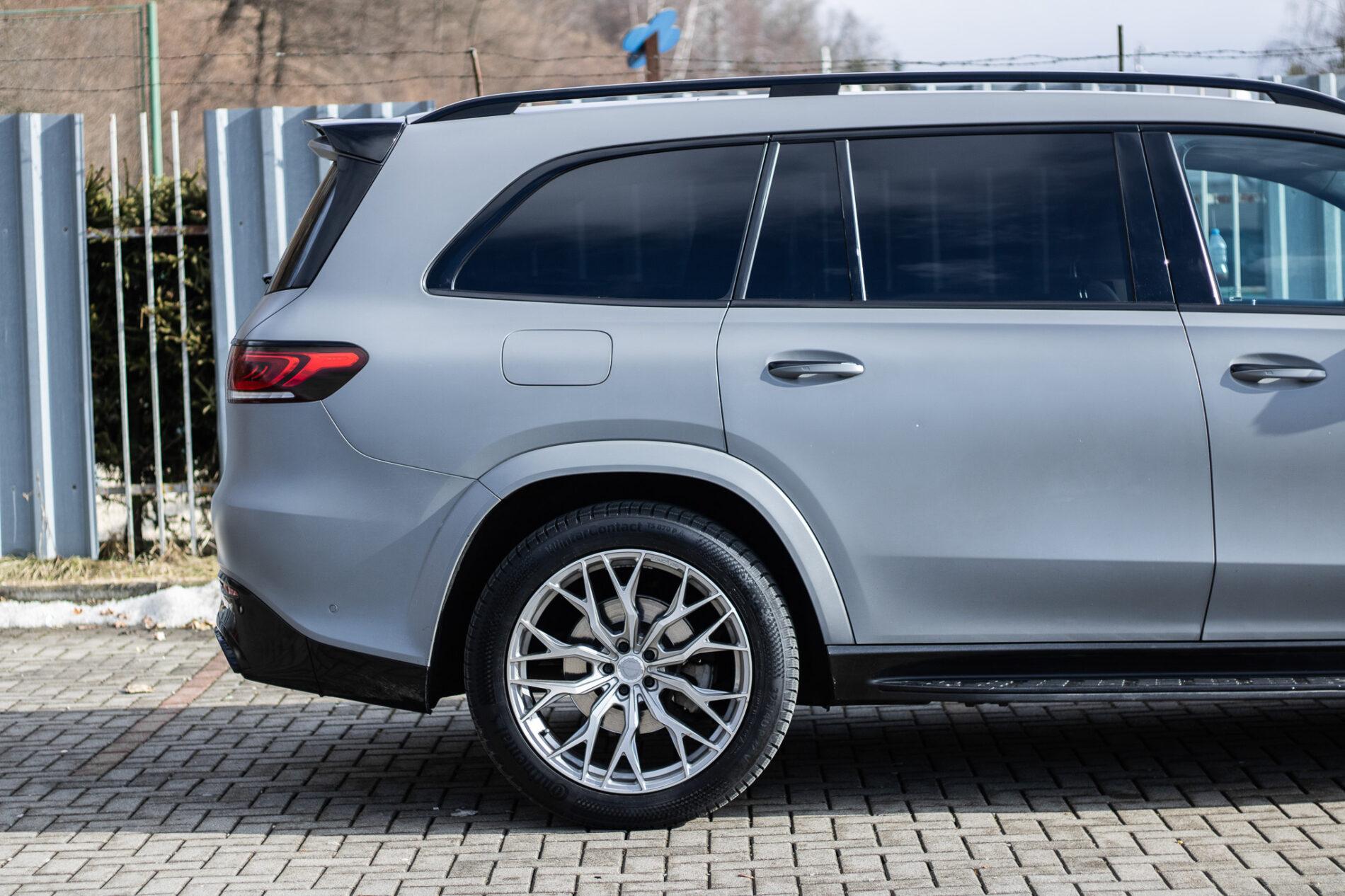 2021 Mercedes-Benz GLS 580, sivá suv, 109 687 km