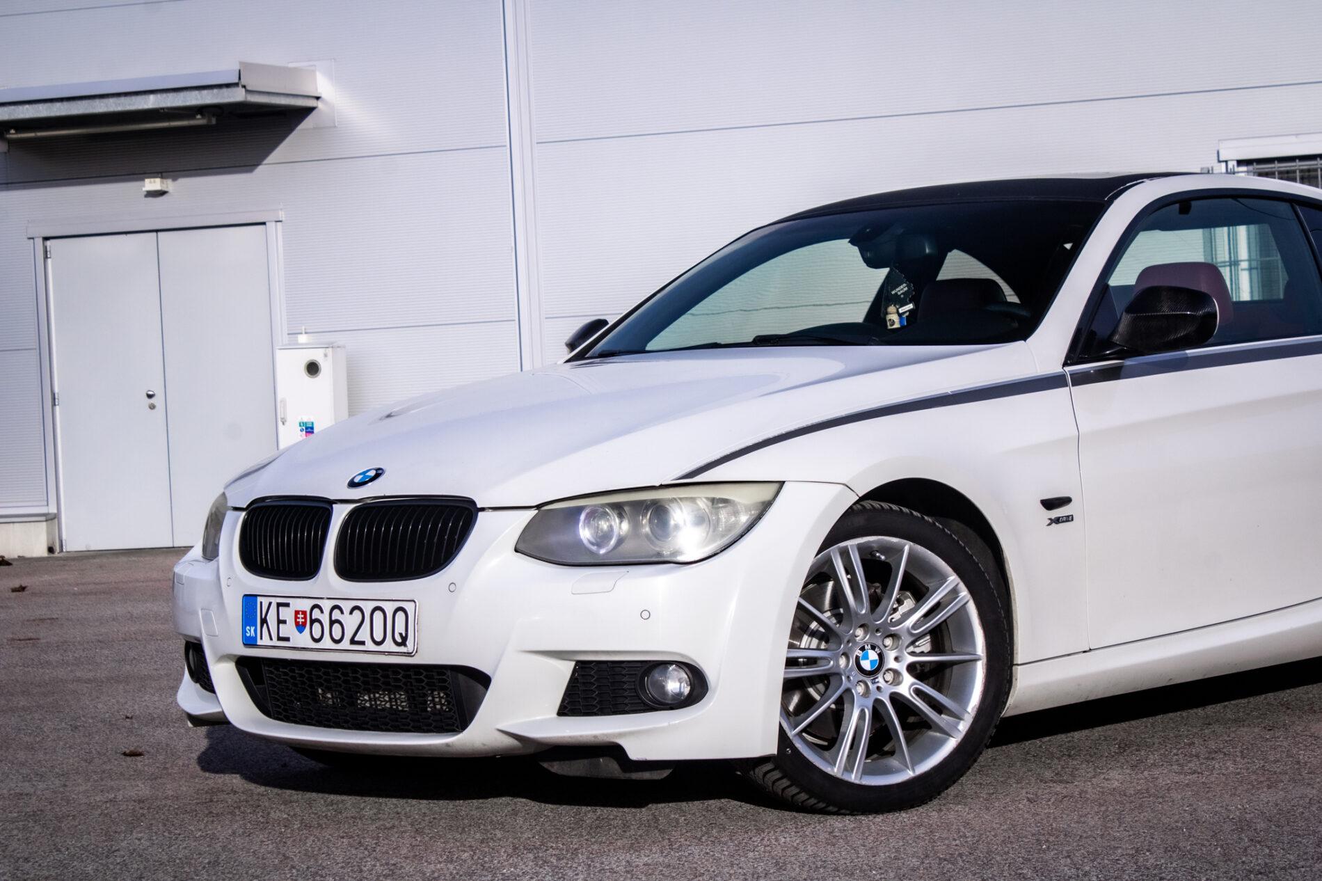 2010 BMW 330d, biela kupé, 297 399 km