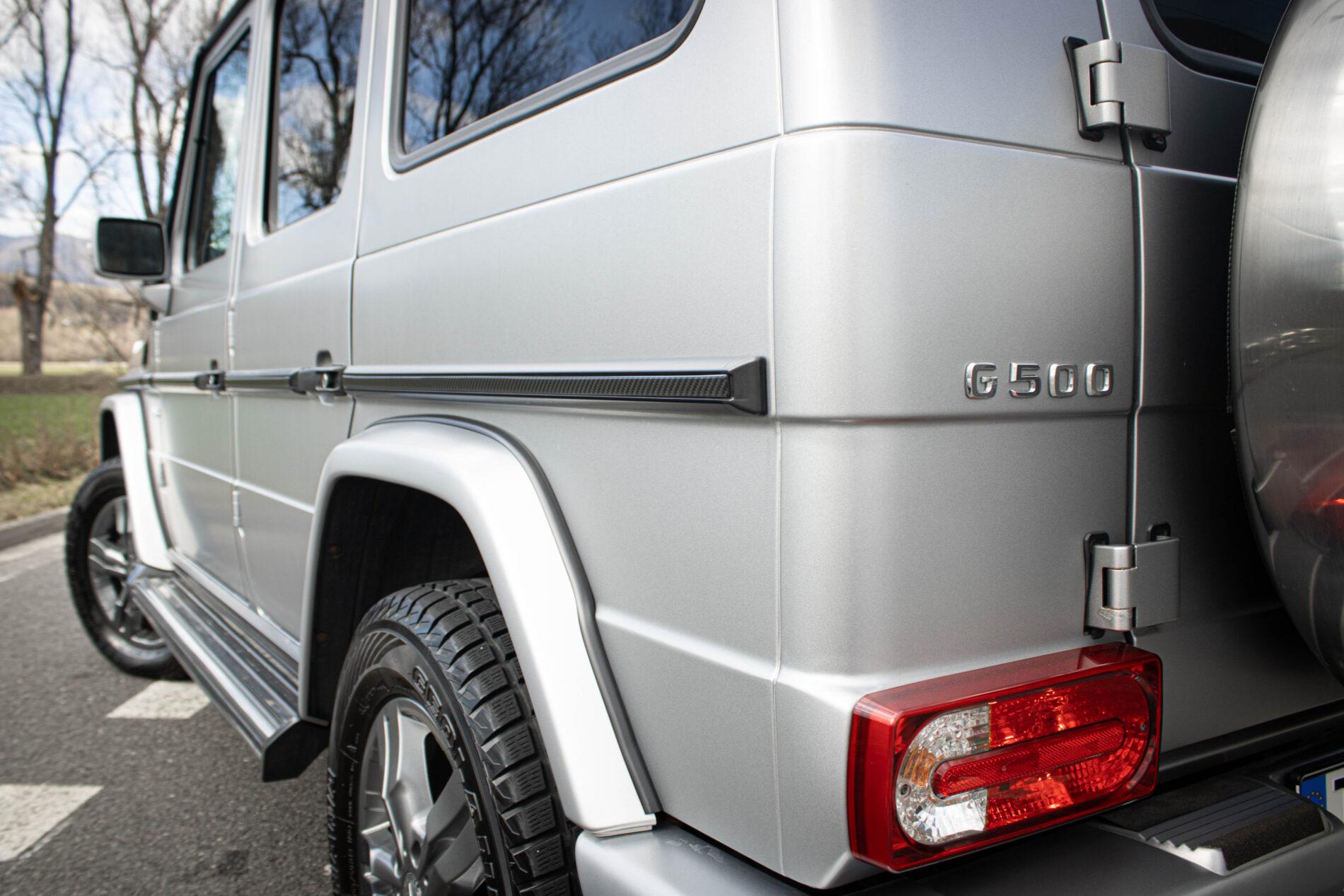 2011 Mercedes-Benz G 500, sivá suv, 89 163 km