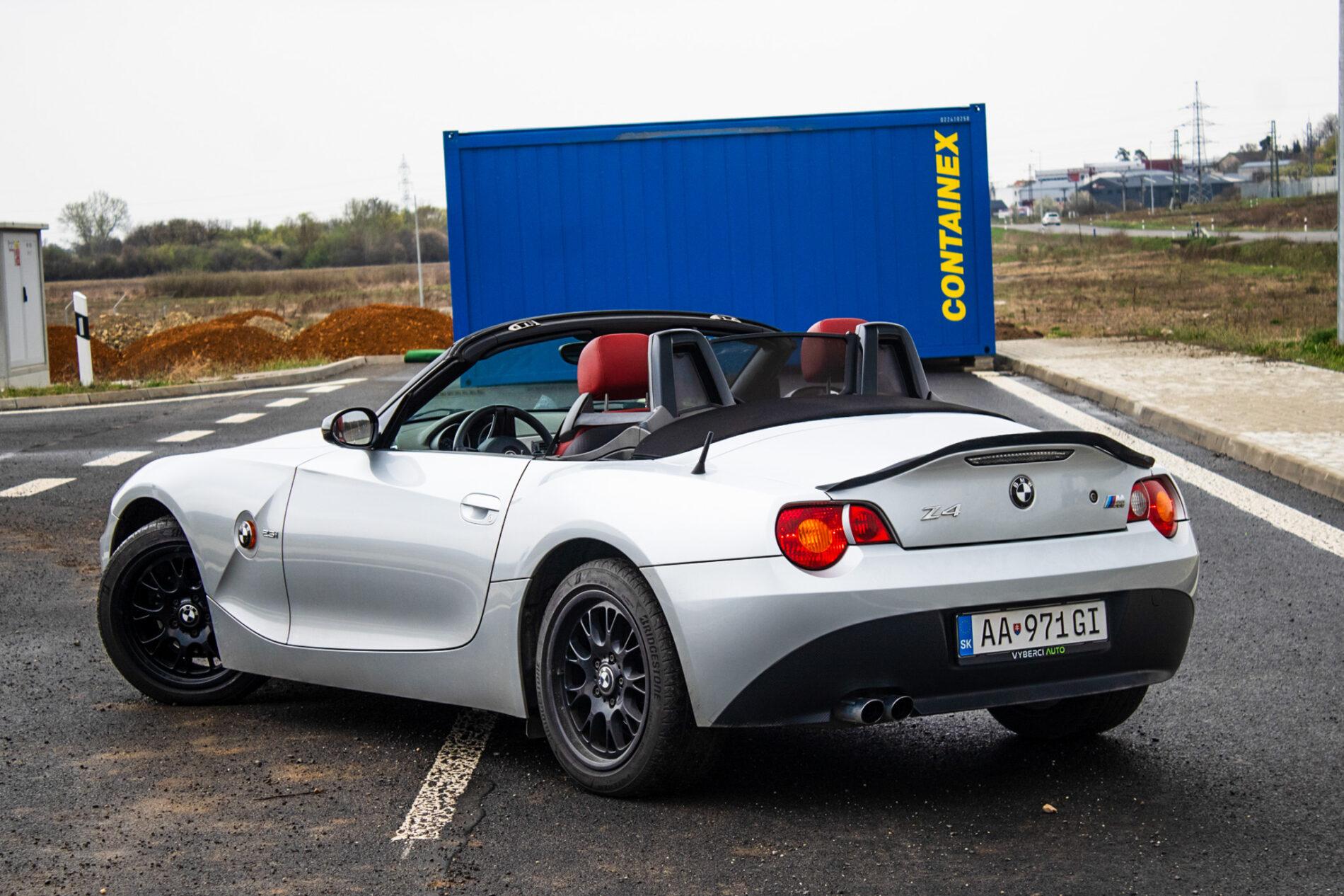 2003 BMW Z4, strieborná kabriolet, 158 040 km