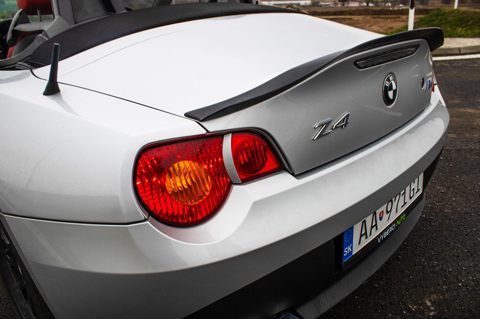 2003 BMW Z4, strieborná kabriolet, 158 040 km