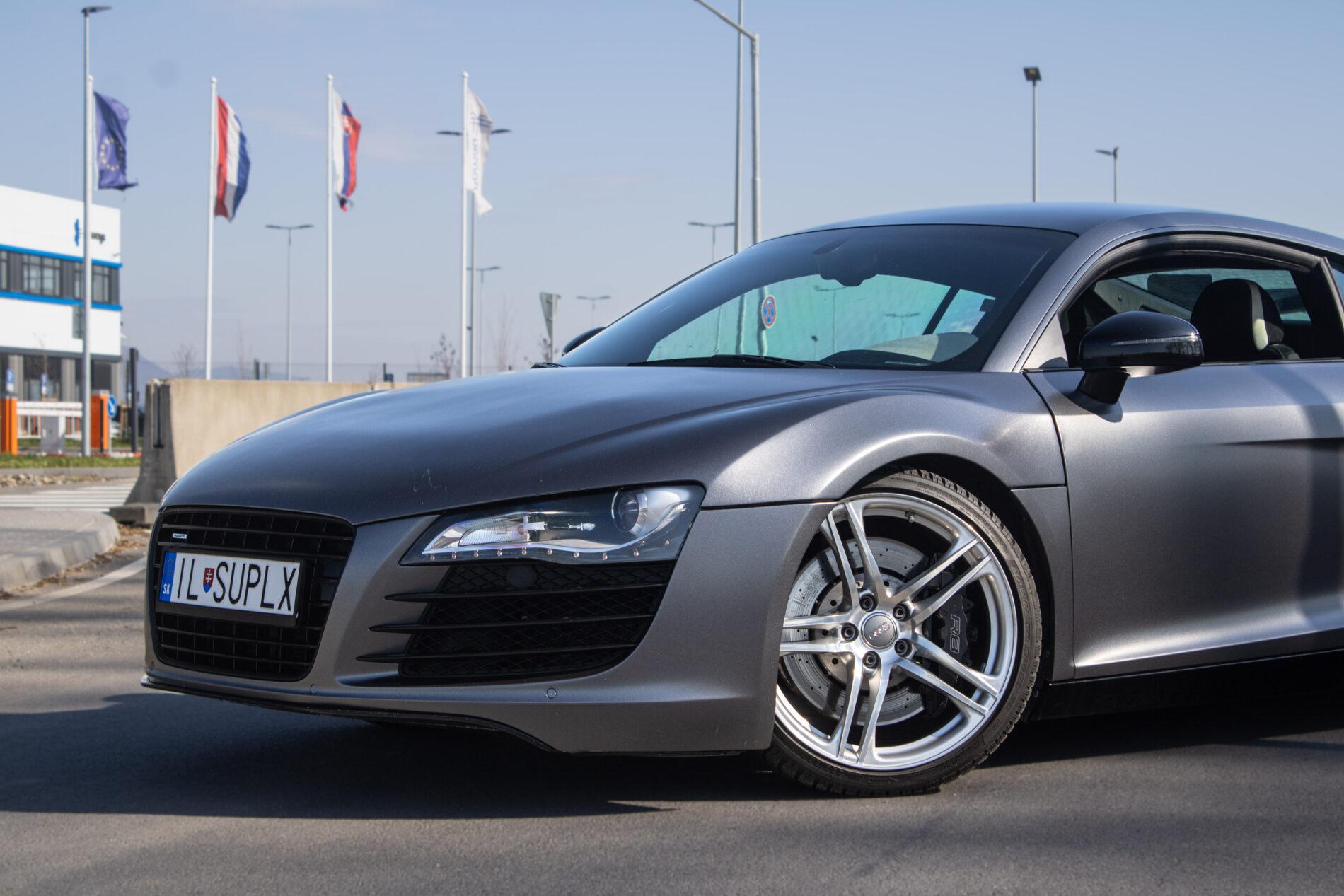 2007 AUDI R8, sivá kupé, 71 374 km