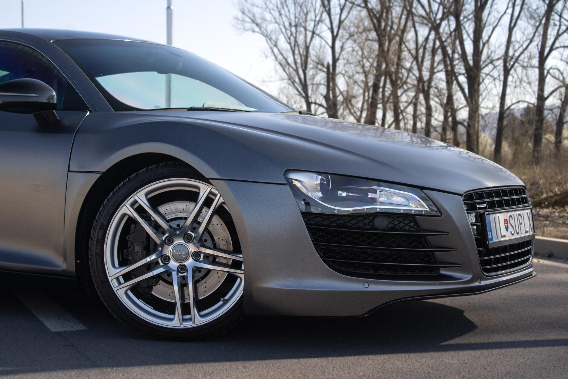 2007 AUDI R8, sivá kupé, 71 374 km