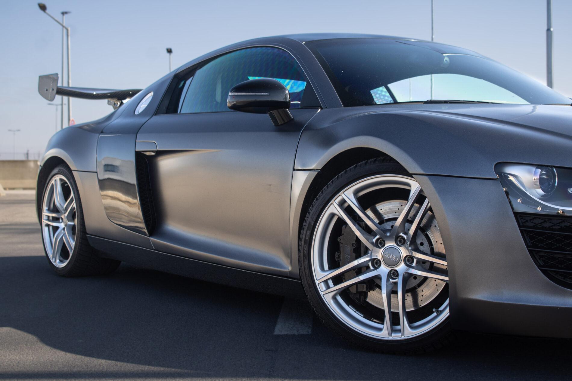 2007 AUDI R8, sivá kupé, 71 374 km