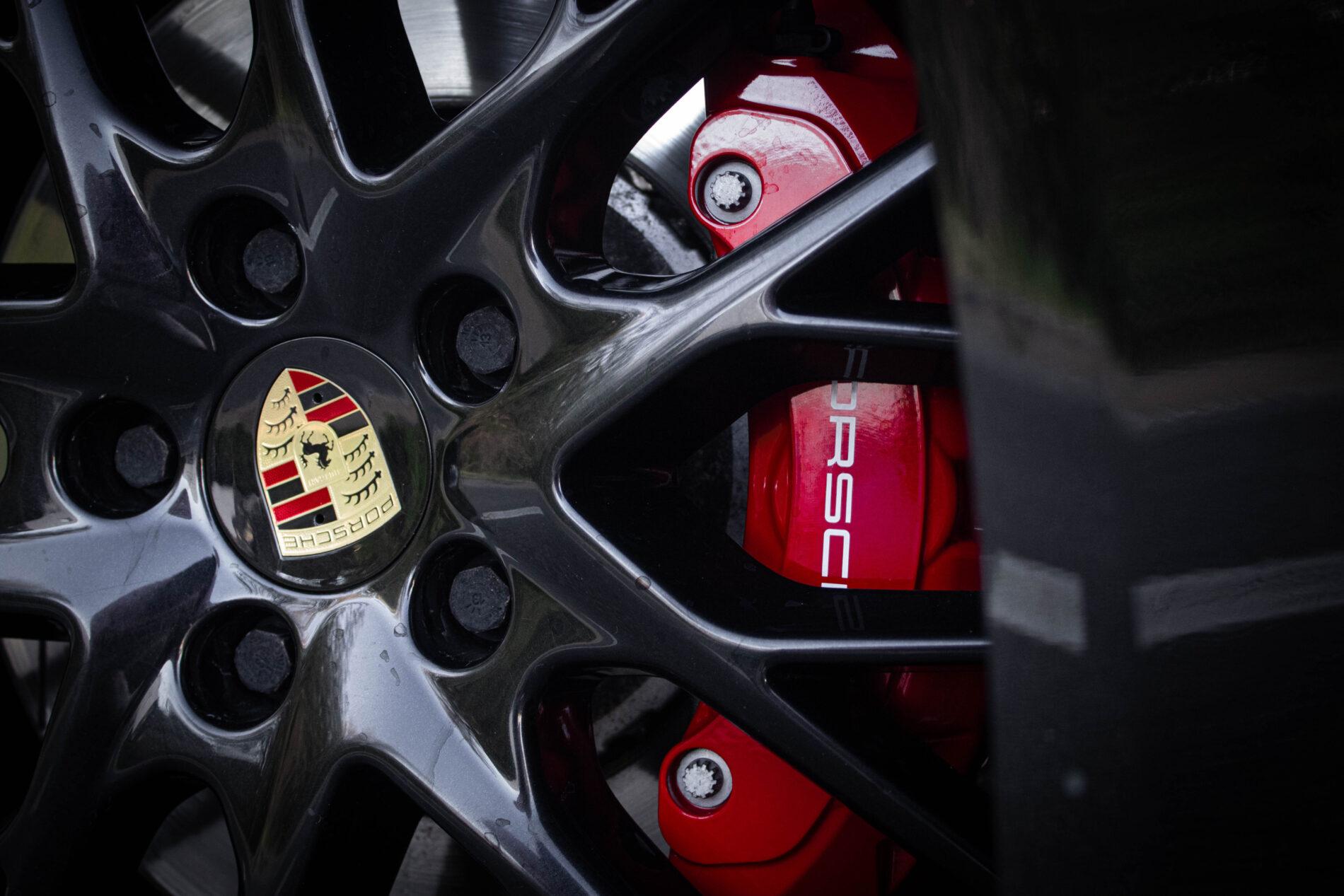 2019 Porsche Panamera GTS, čierna kombi, 81 950 km