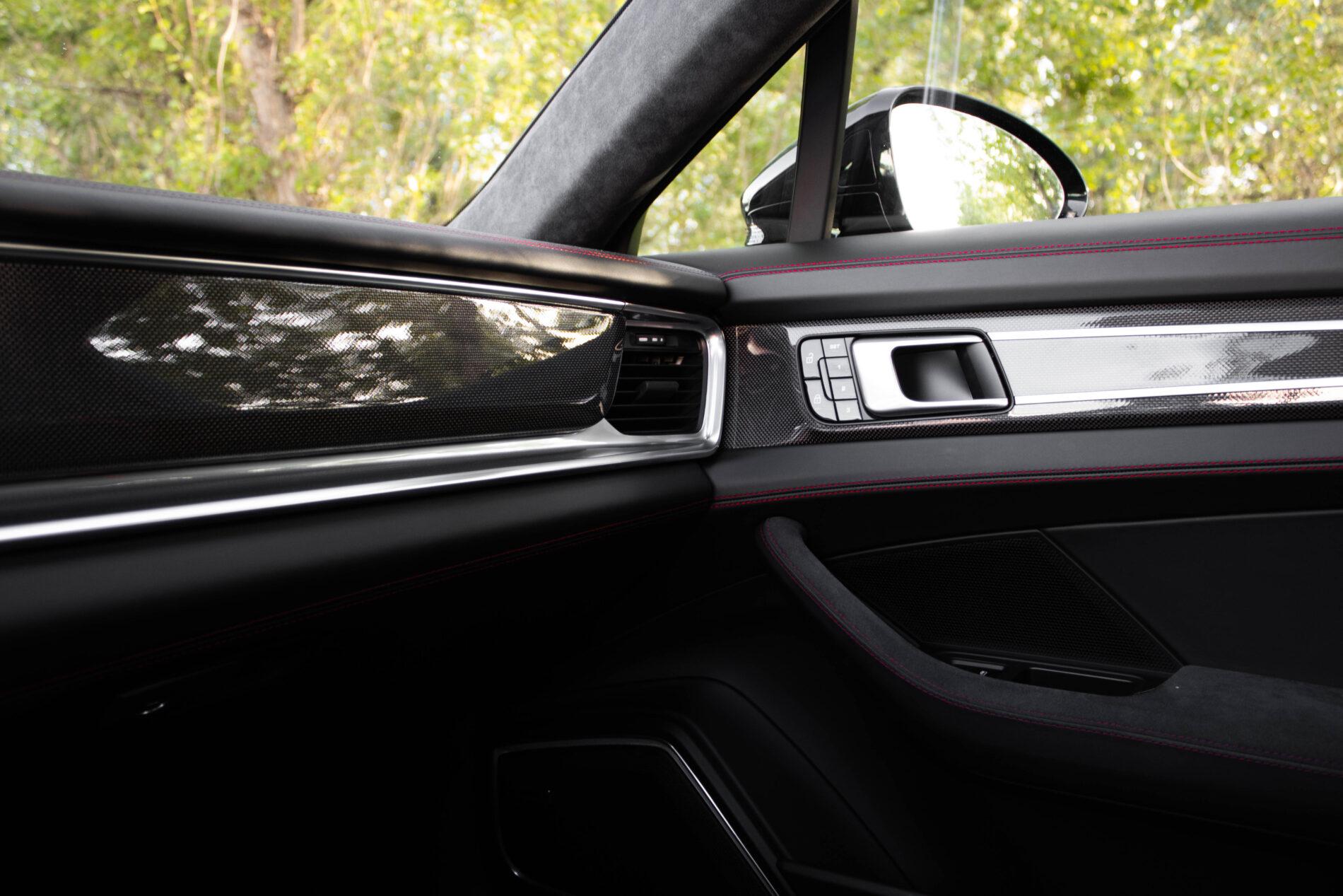 2019 Porsche Panamera GTS, čierna kombi, 81 950 km
