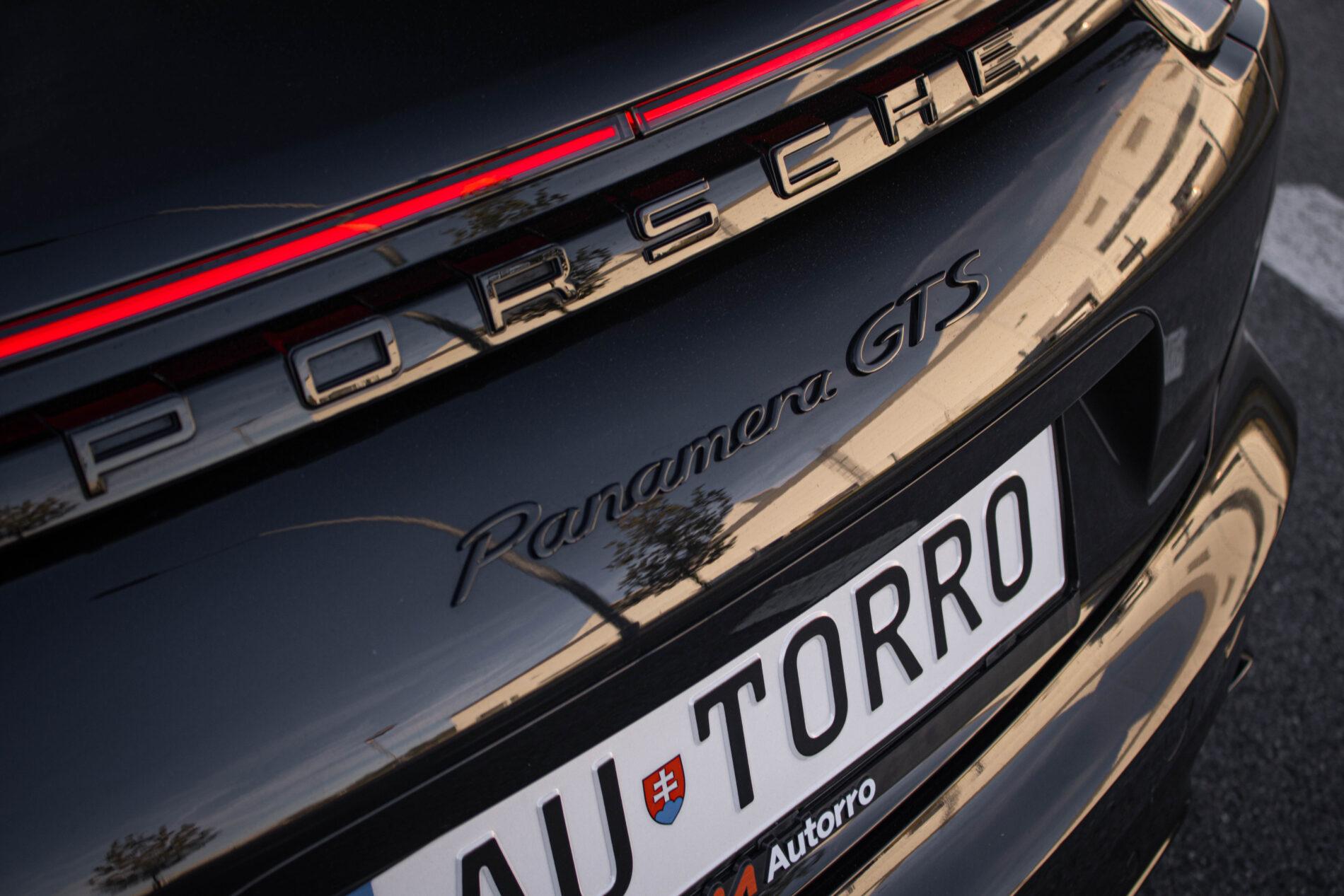 2019 Porsche Panamera GTS, čierna kombi, 81 950 km