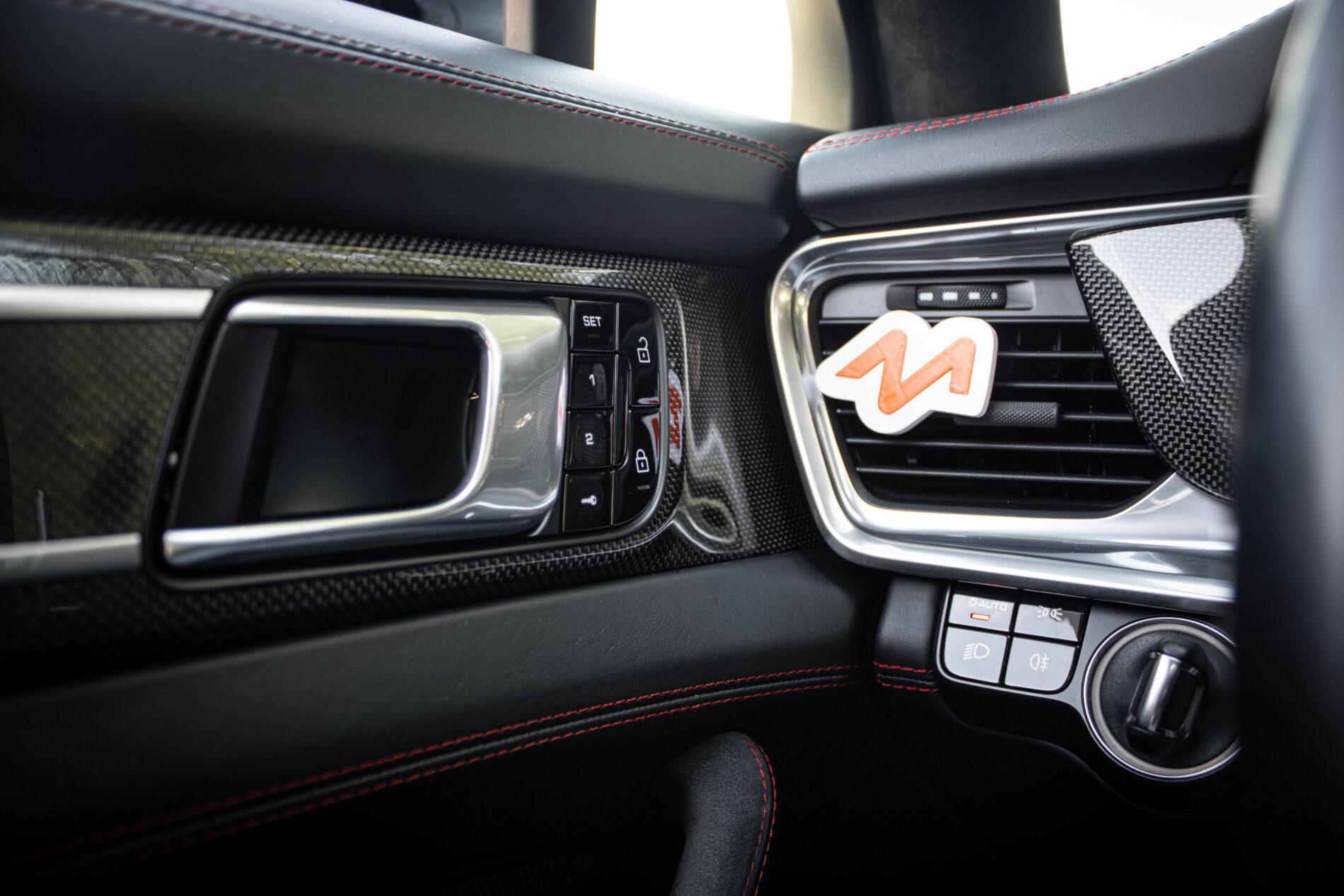 2019 Porsche Panamera GTS, čierna kombi, 81 950 km