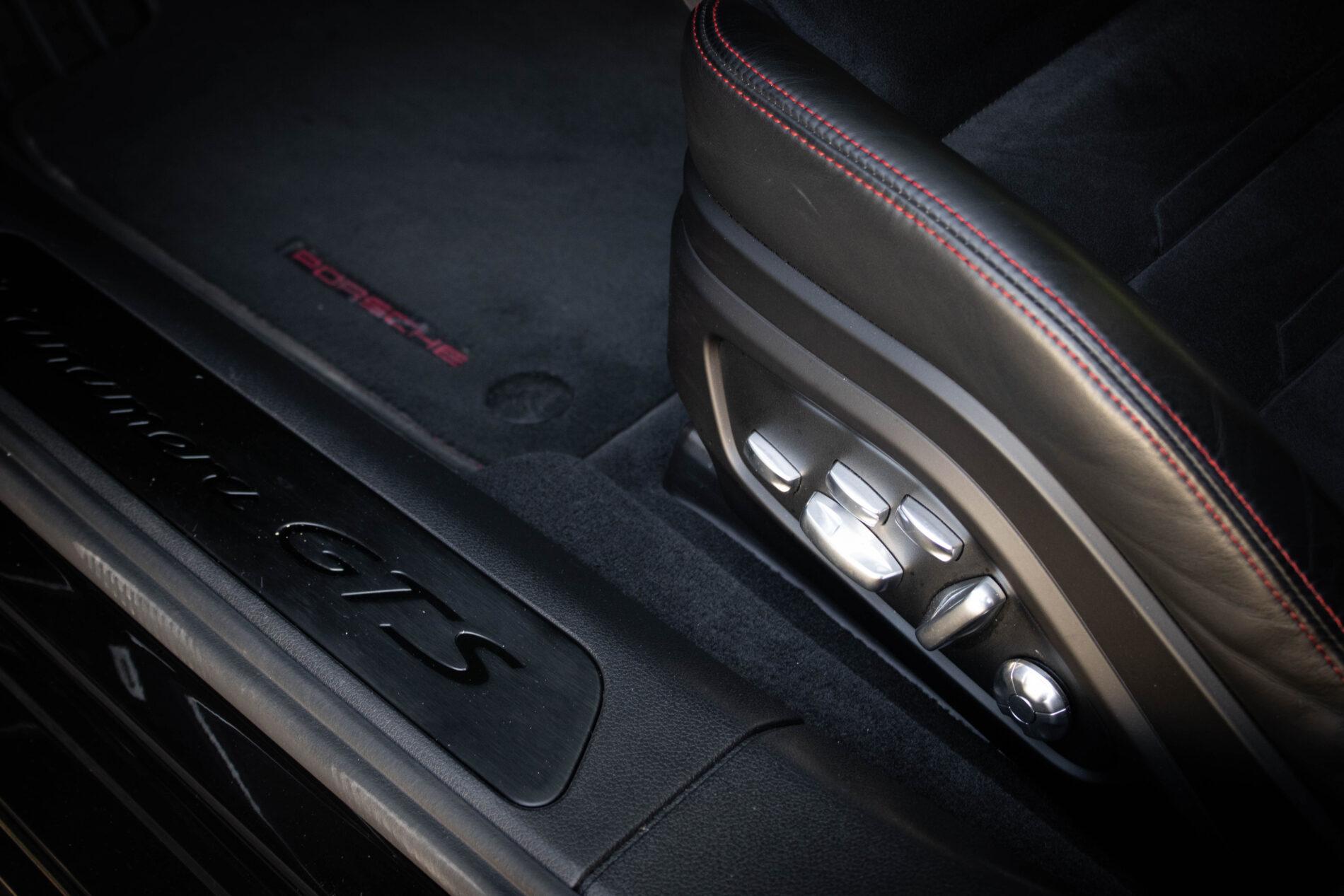 2019 Porsche Panamera GTS, čierna kombi, 81 950 km