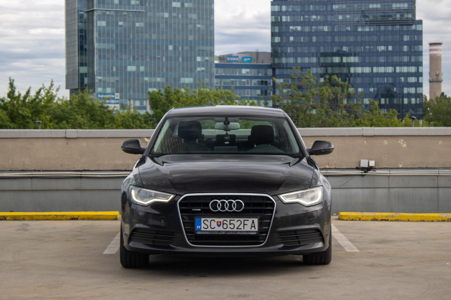 2013 AUDI A6, čierna sedan, 335 544 km