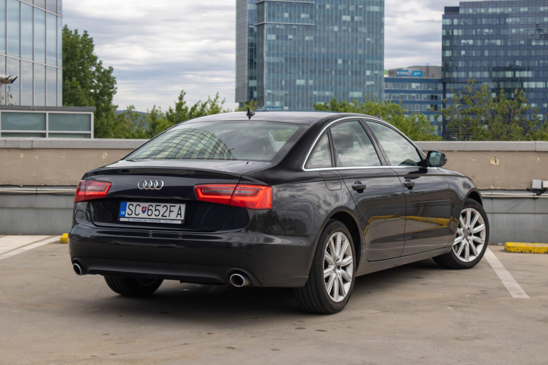 2013 AUDI A6, čierna sedan, 335 544 km