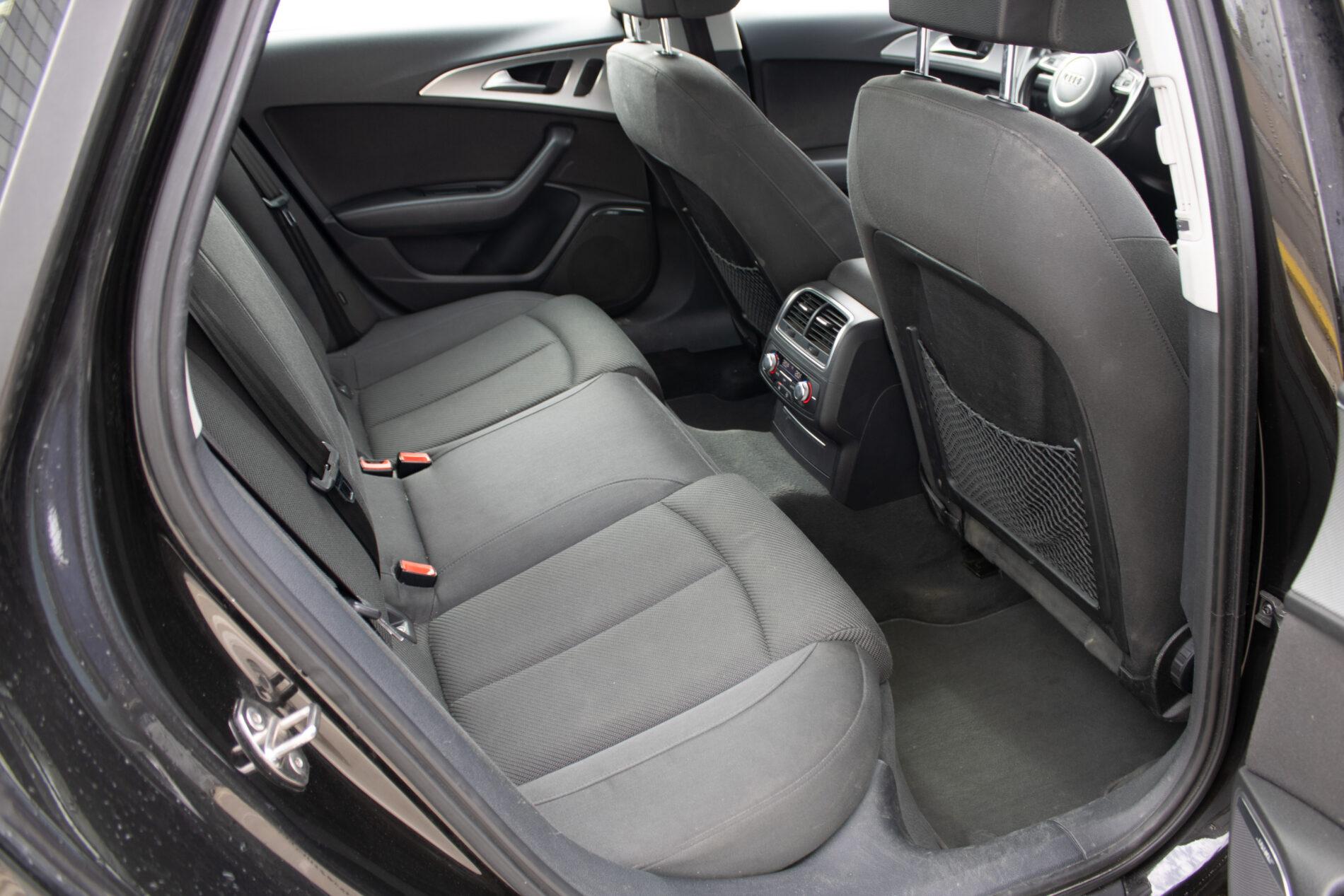 2013 AUDI A6, čierna sedan, 335 544 km