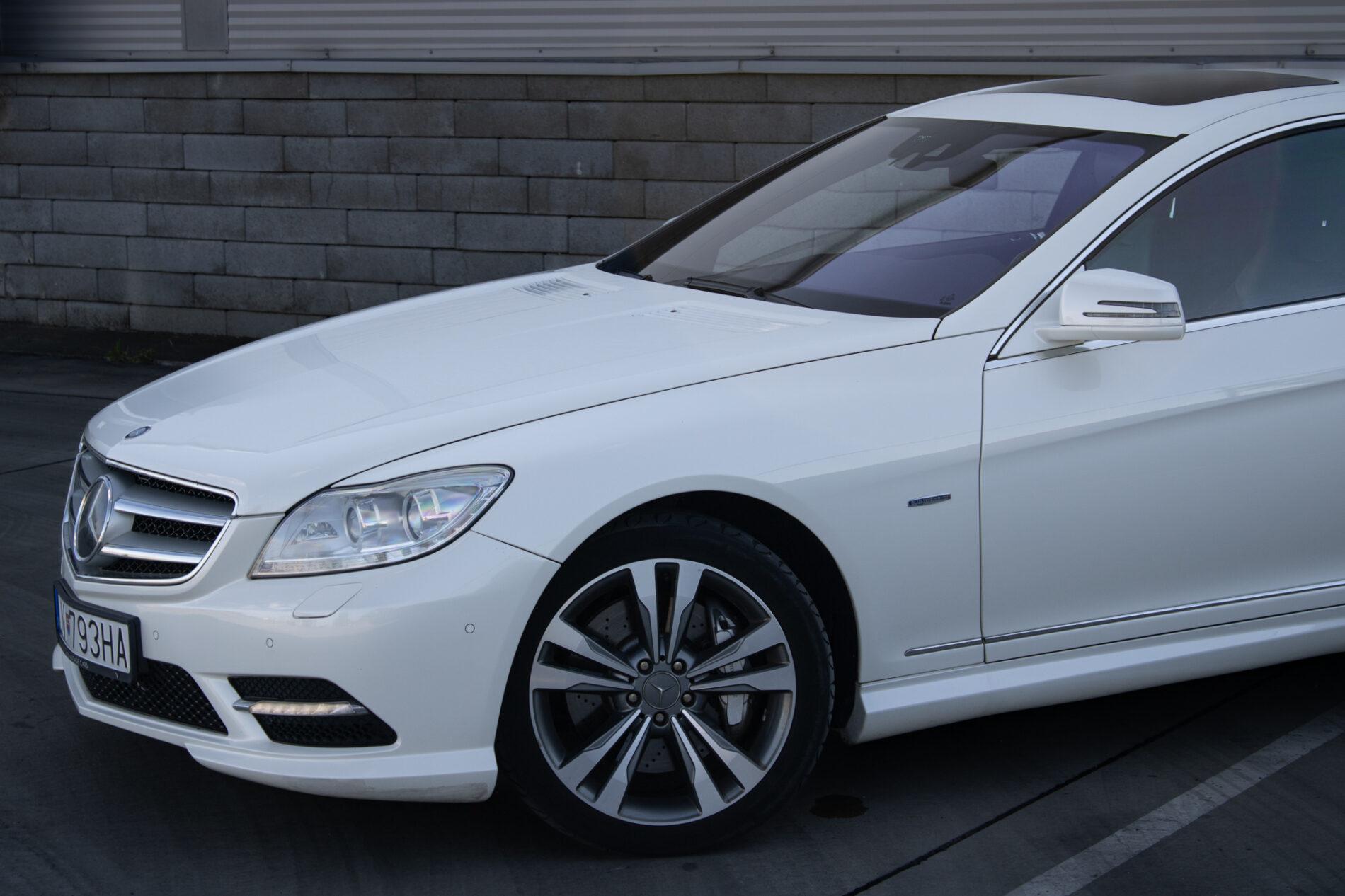 2011 Mercedes-Benz CL 500, biela kupé, 217 725 km