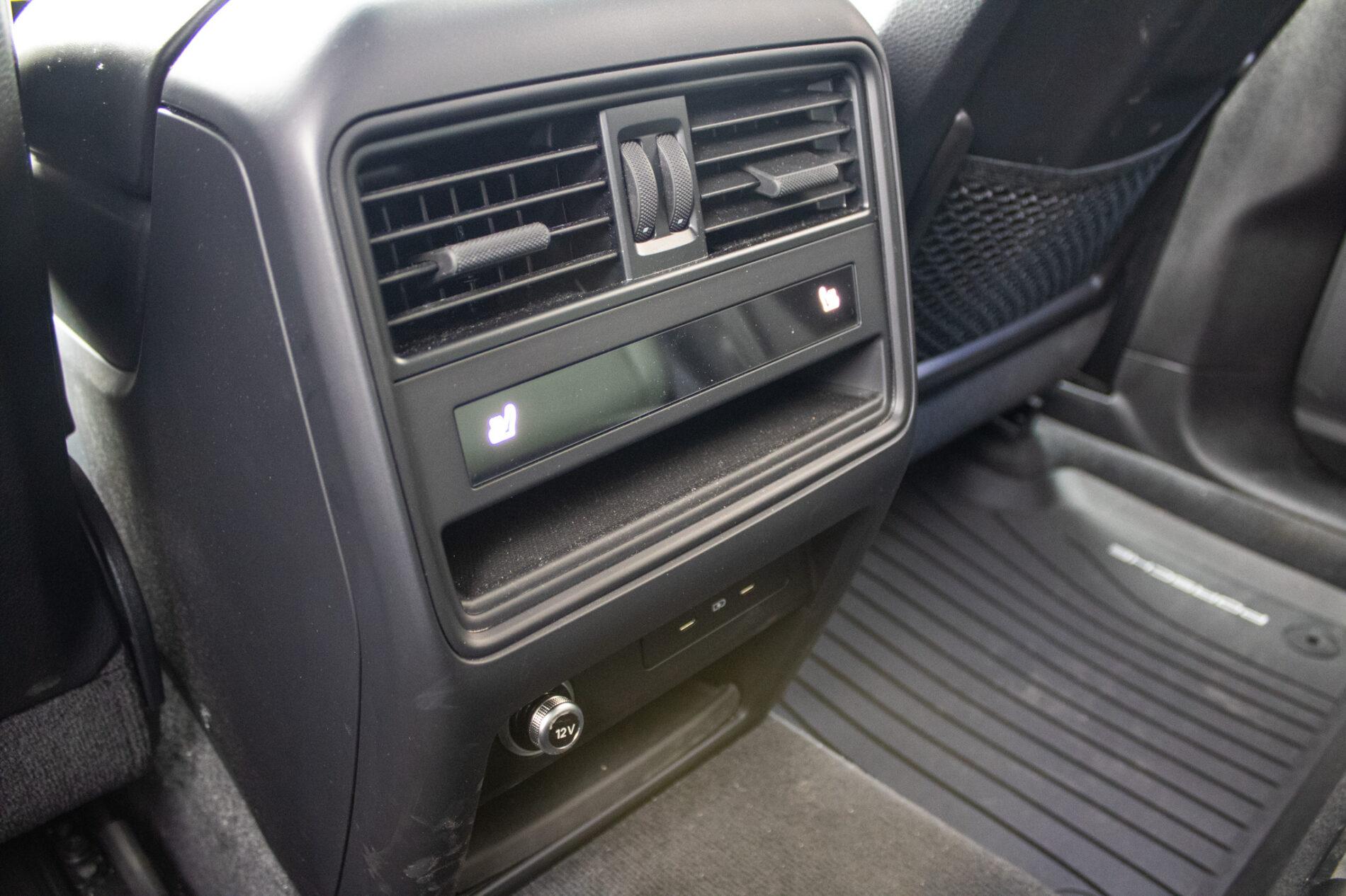 2023 Porsche Cayenne S, čierna suv, 37 493 km