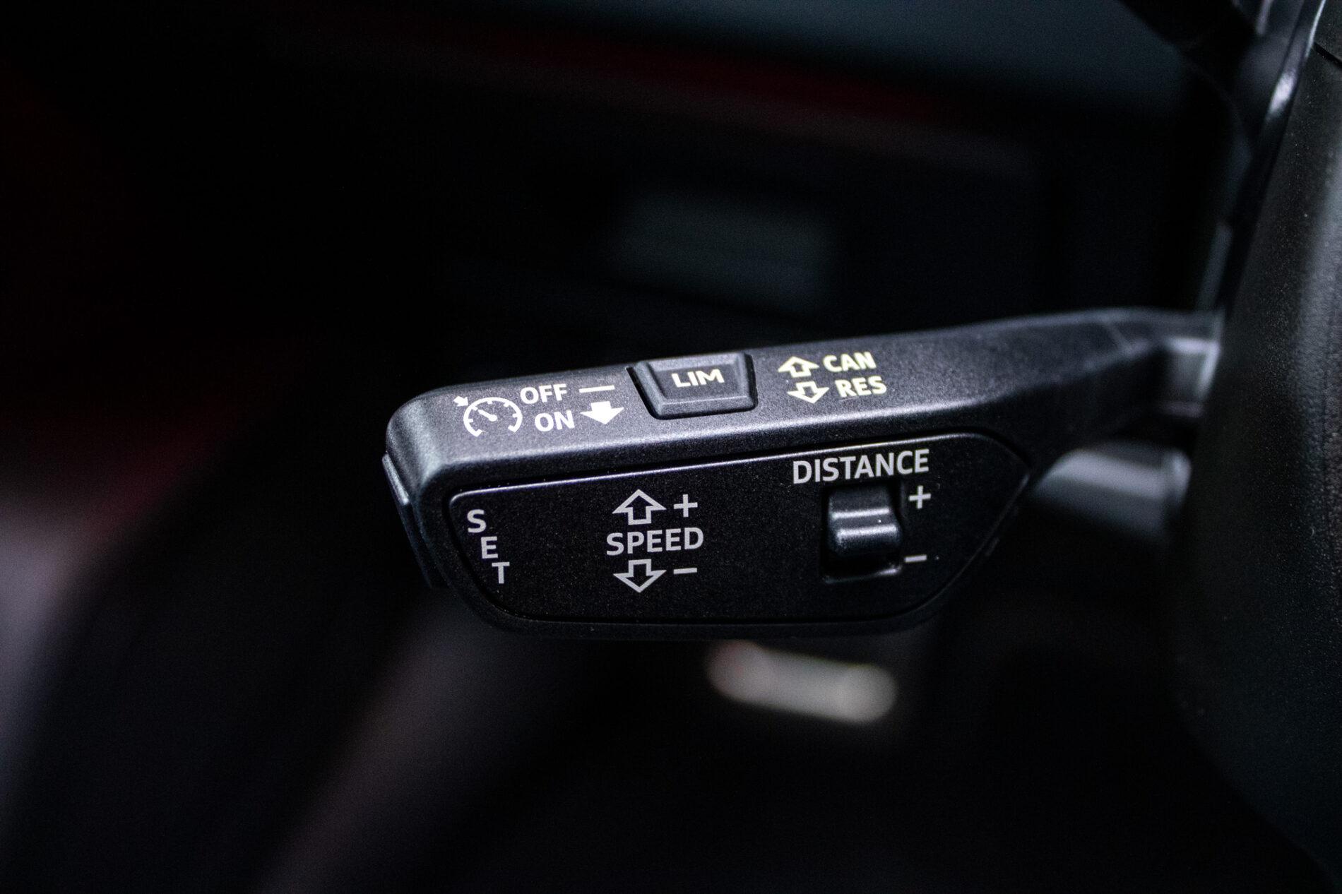 2023 AUDI A6, čierna kombi, 60 576 km