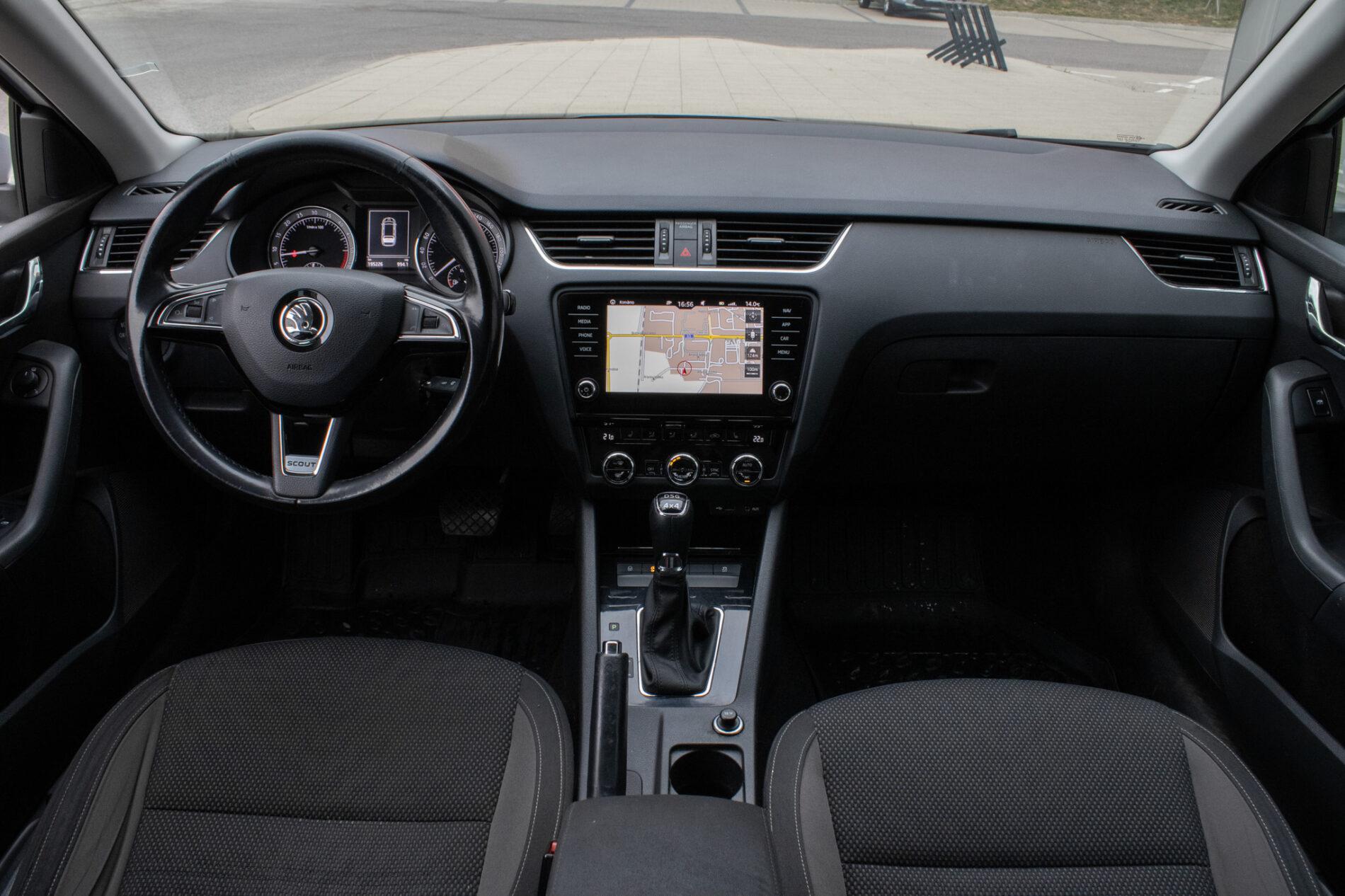 2018 Skoda Octavia RS, biela kombi, 195 000 km