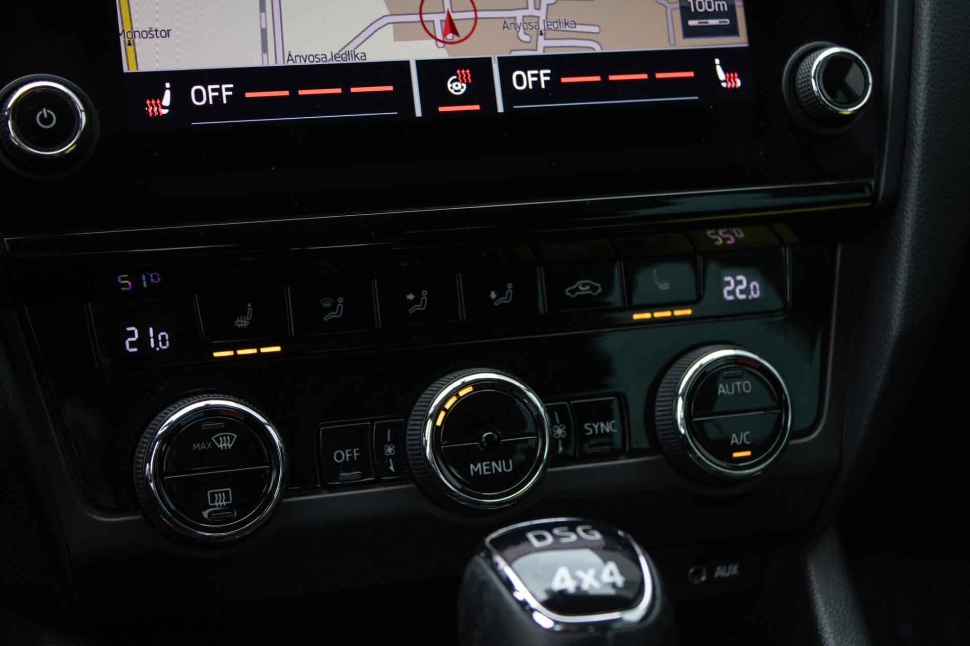 2018 Skoda Octavia RS, biela kombi, 195 000 km
