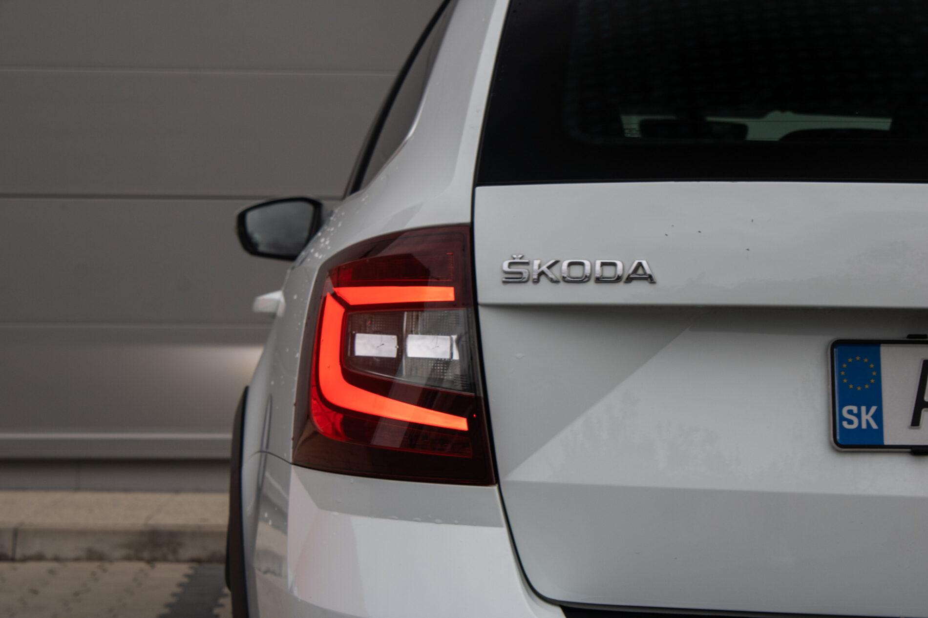2018 Skoda Octavia RS, biela kombi, 195 000 km