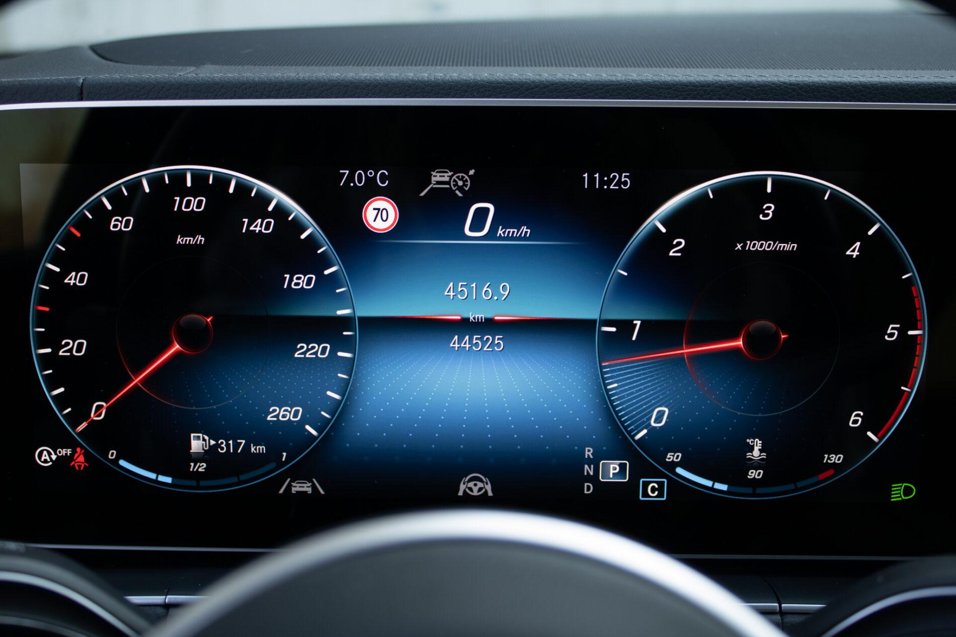 2022 Mercedes-Benz GLE 400d, zelená suv, 44 525 km