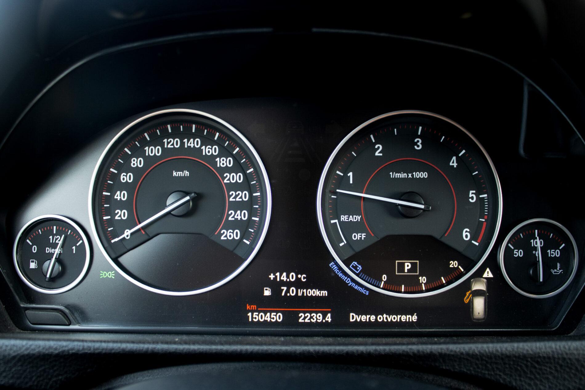 2017 BMW 335d, biela kombi, 150 450 km