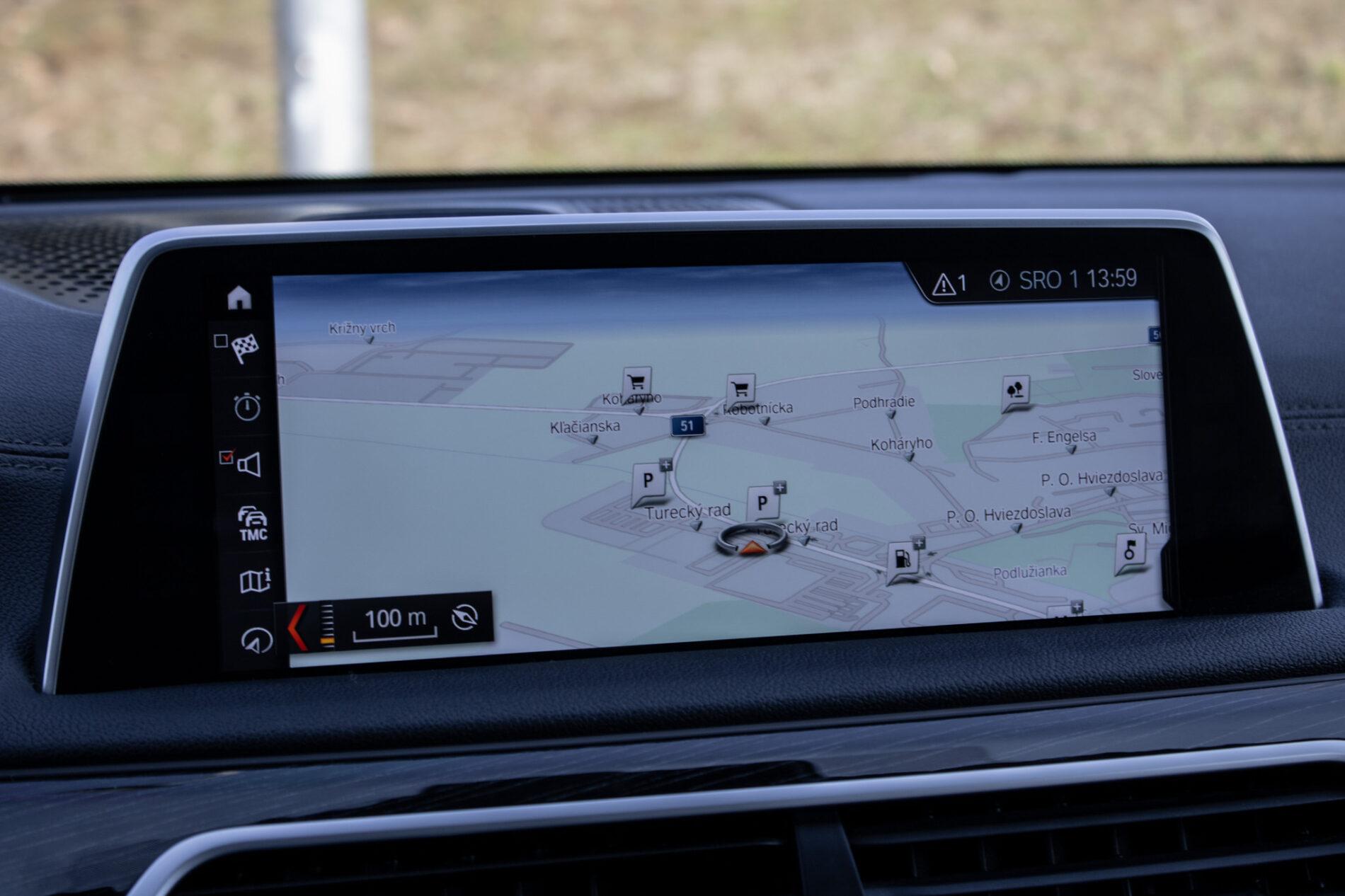 2017 BMW 740d, čierna sedan, 137 000 km