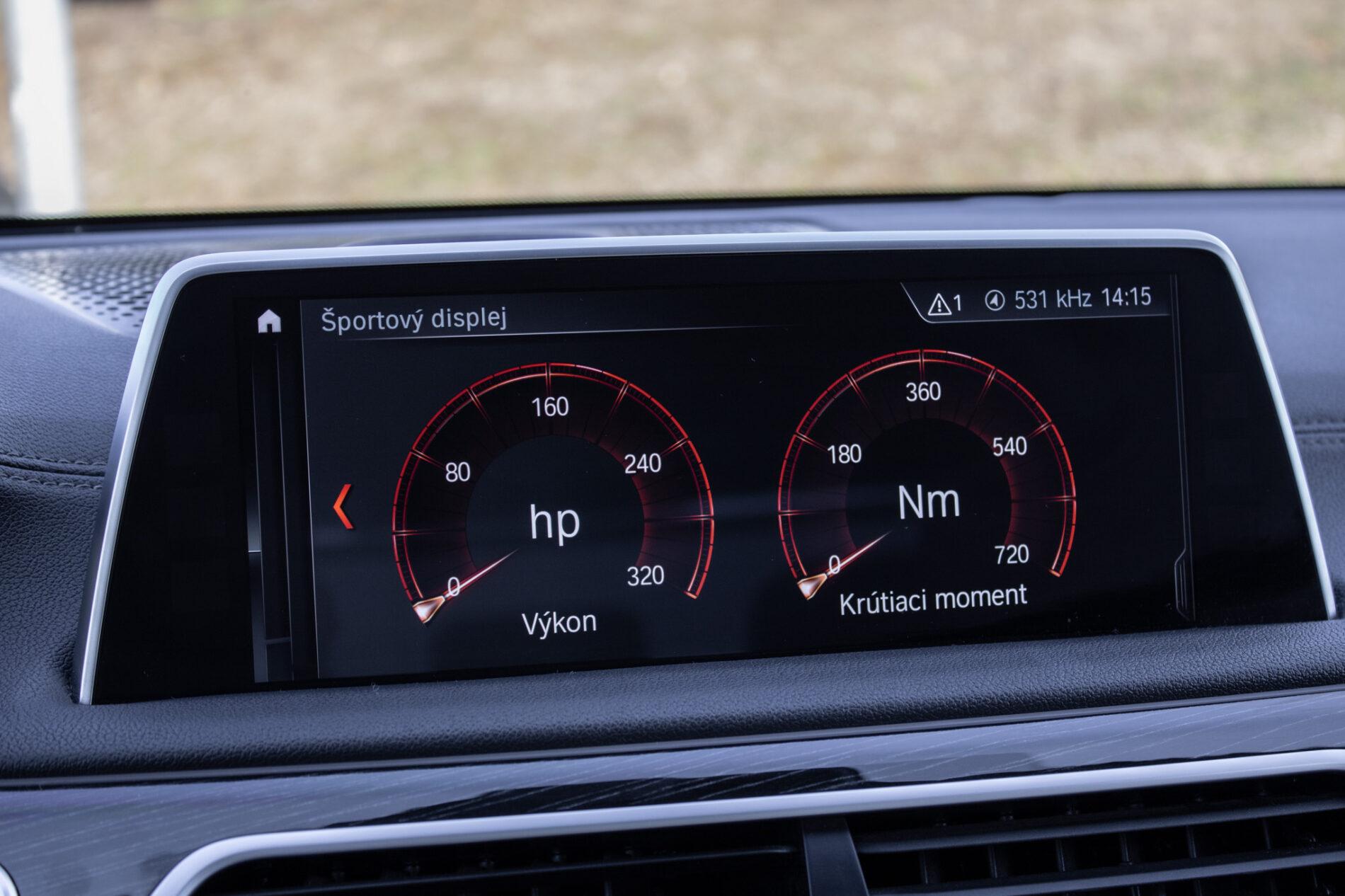 2017 BMW 740d, čierna sedan, 137 000 km