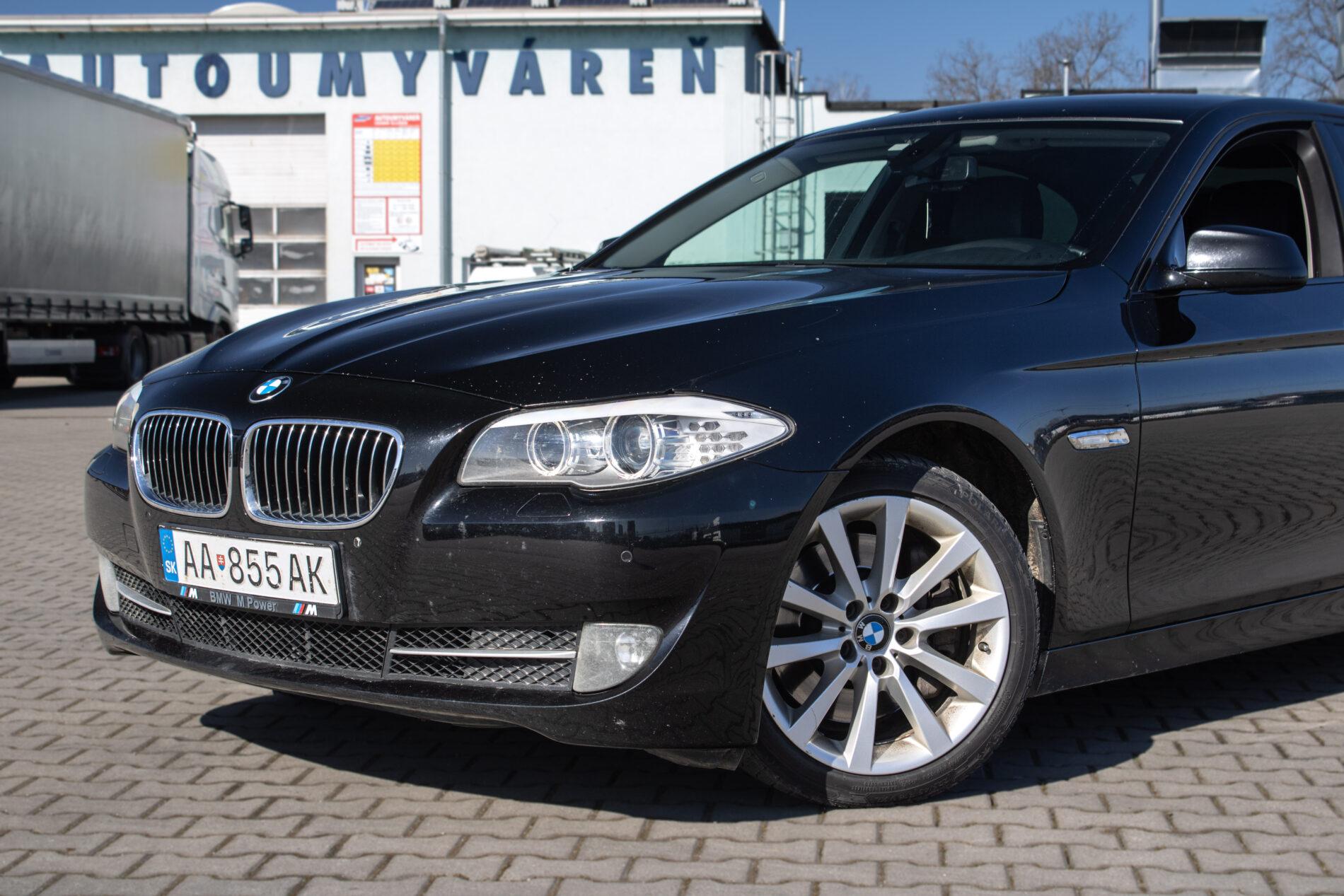2010 BMW 530d, čierna sedan, 468 596 km
