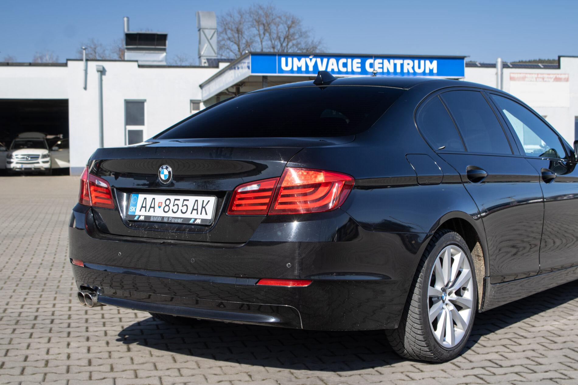 2010 BMW 530d, čierna sedan, 468 596 km