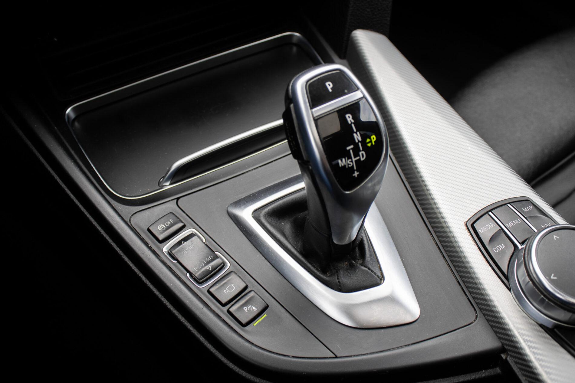 2017 BMW 435d, biela sedan, 160 247 km