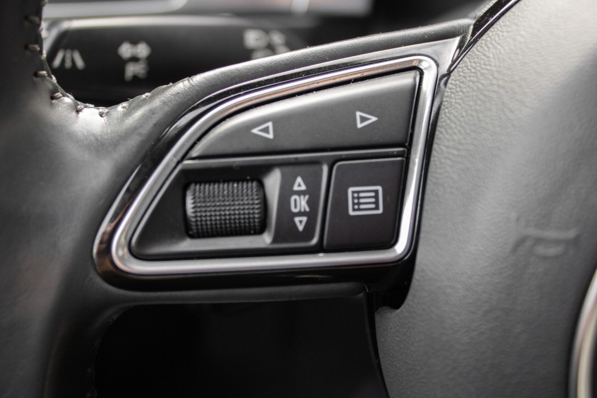 2018 AUDI A6, čierna sedan, 282 345 km
