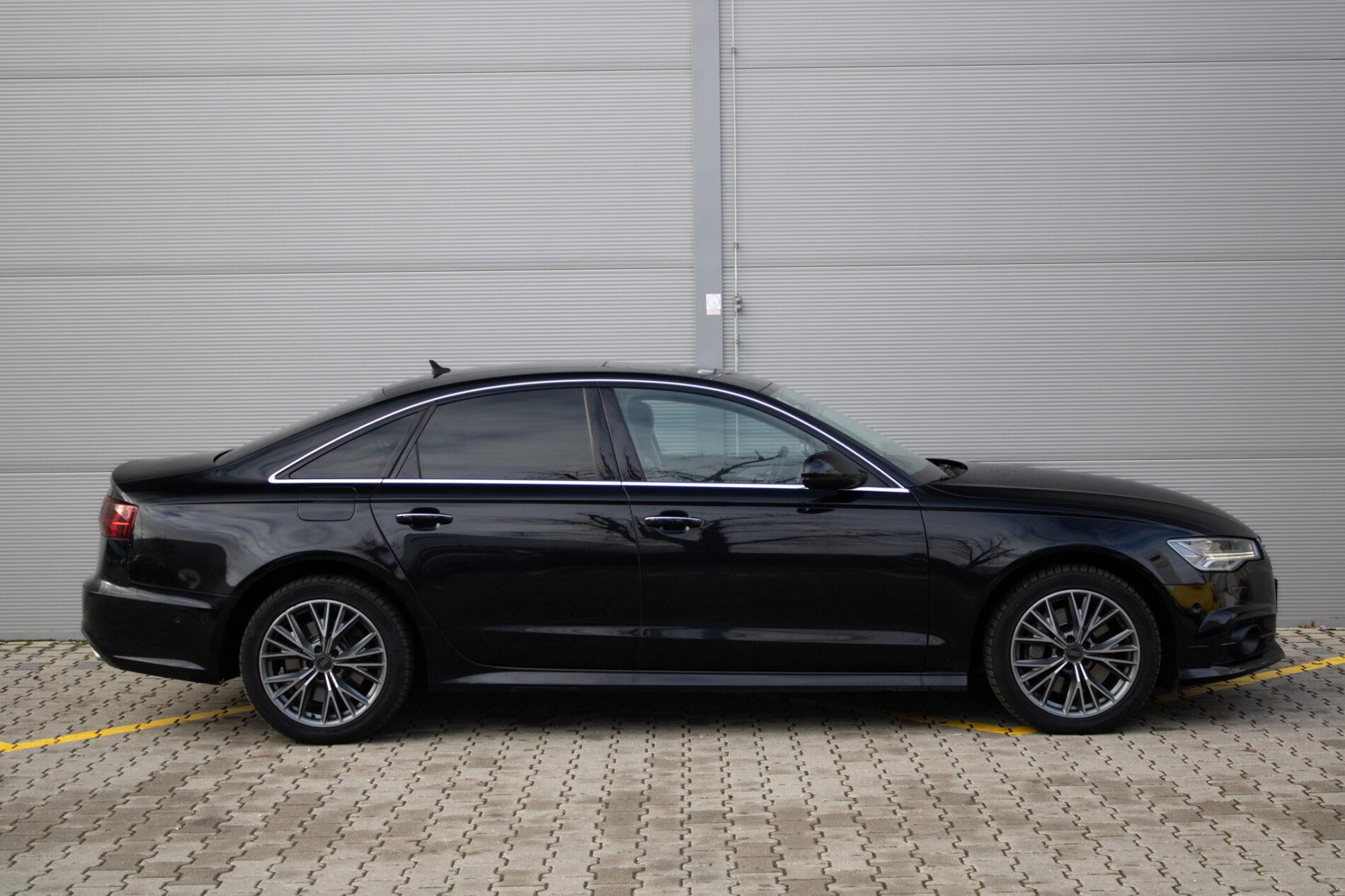 2018 AUDI A6, čierna sedan, 282 345 km