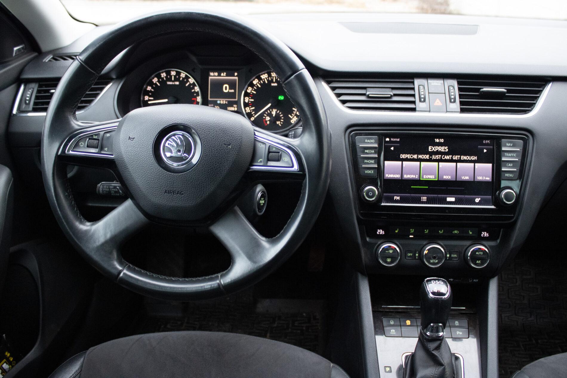 2015 Skoda Octavia RS, hnedá kombi, 205 479 km