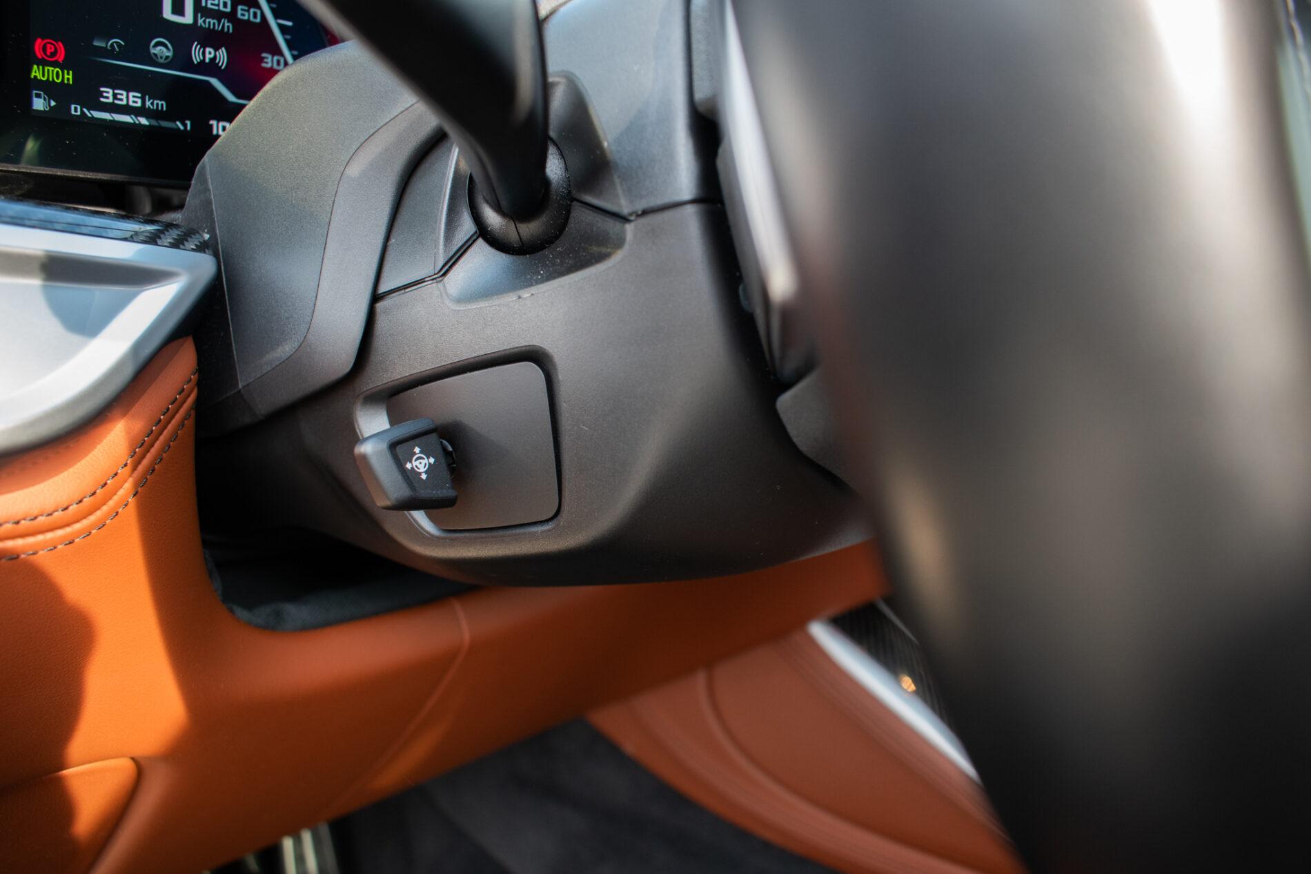 2023 BMW X5 M50i, zelená suv, 47 415 km