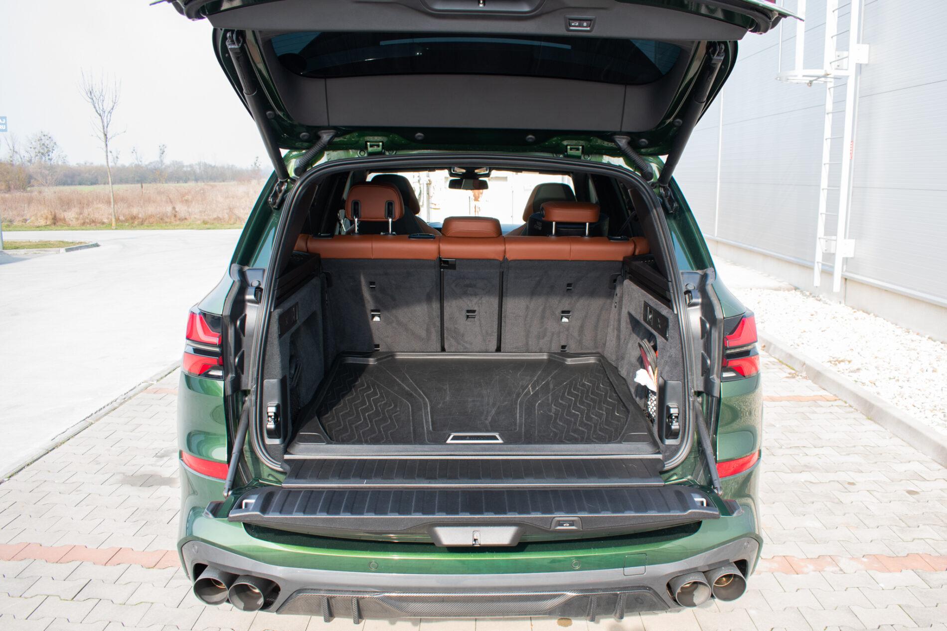2023 BMW X5 M50i, zelená suv, 47 415 km