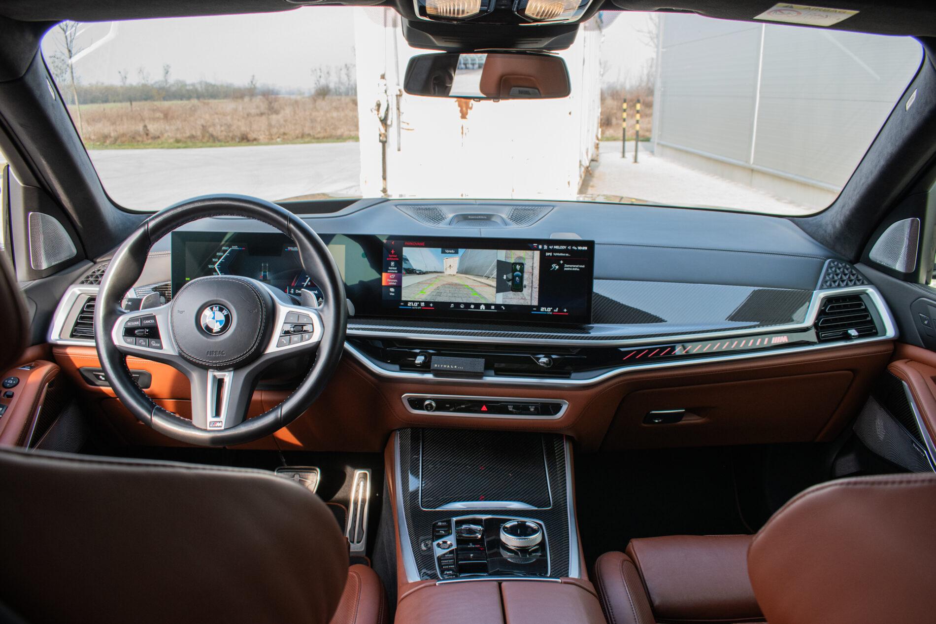 2023 BMW X5 M50i, zelená suv, 47 415 km