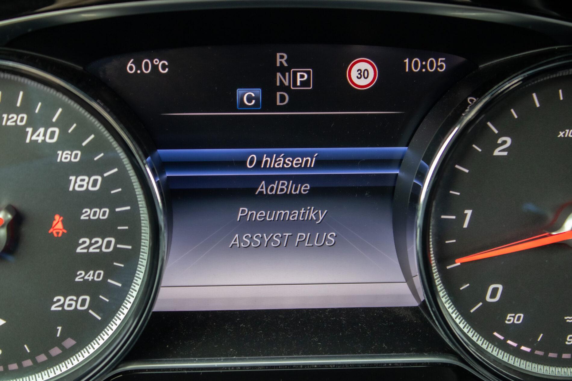 2018 Mercedes-Benz E 350d, sivá kombi, 175 769 km