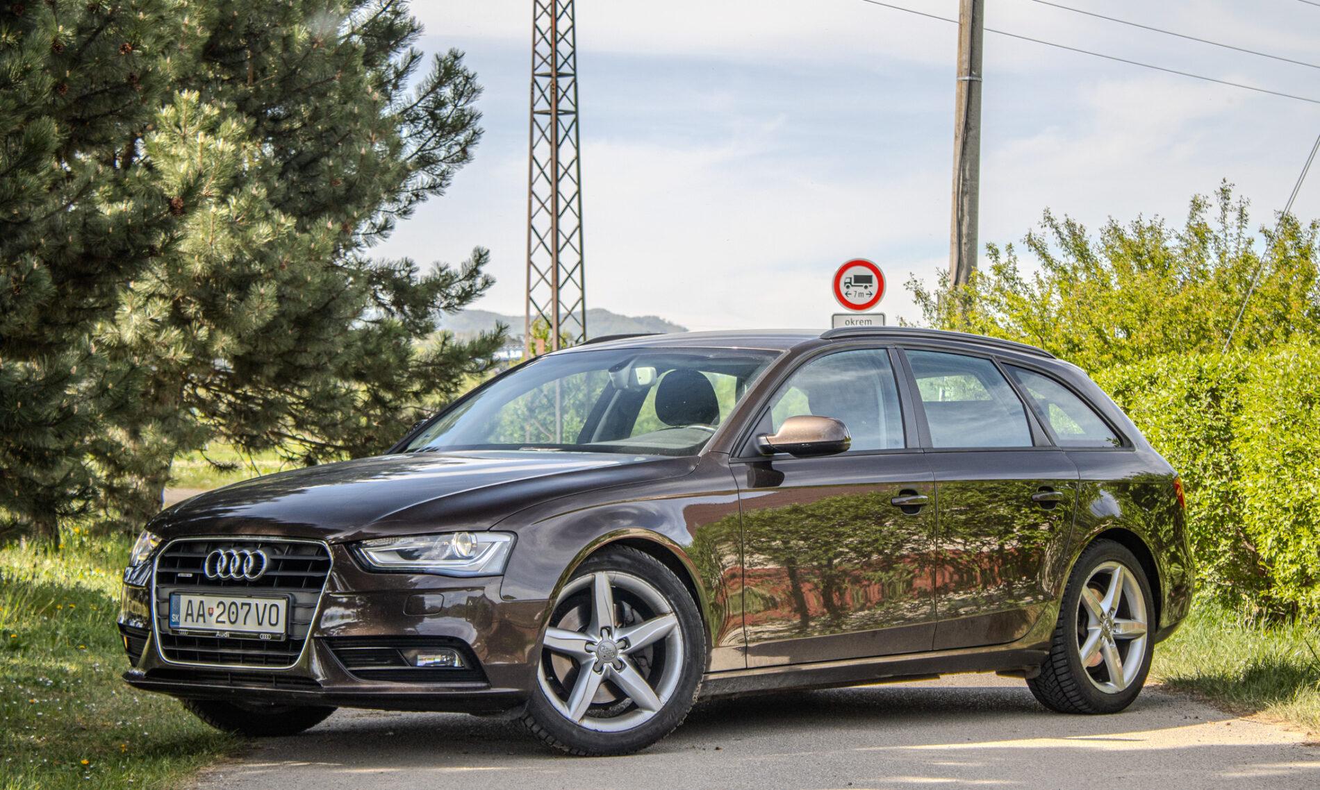2012 AUDI A4, hnedá kombi, 223 486 km