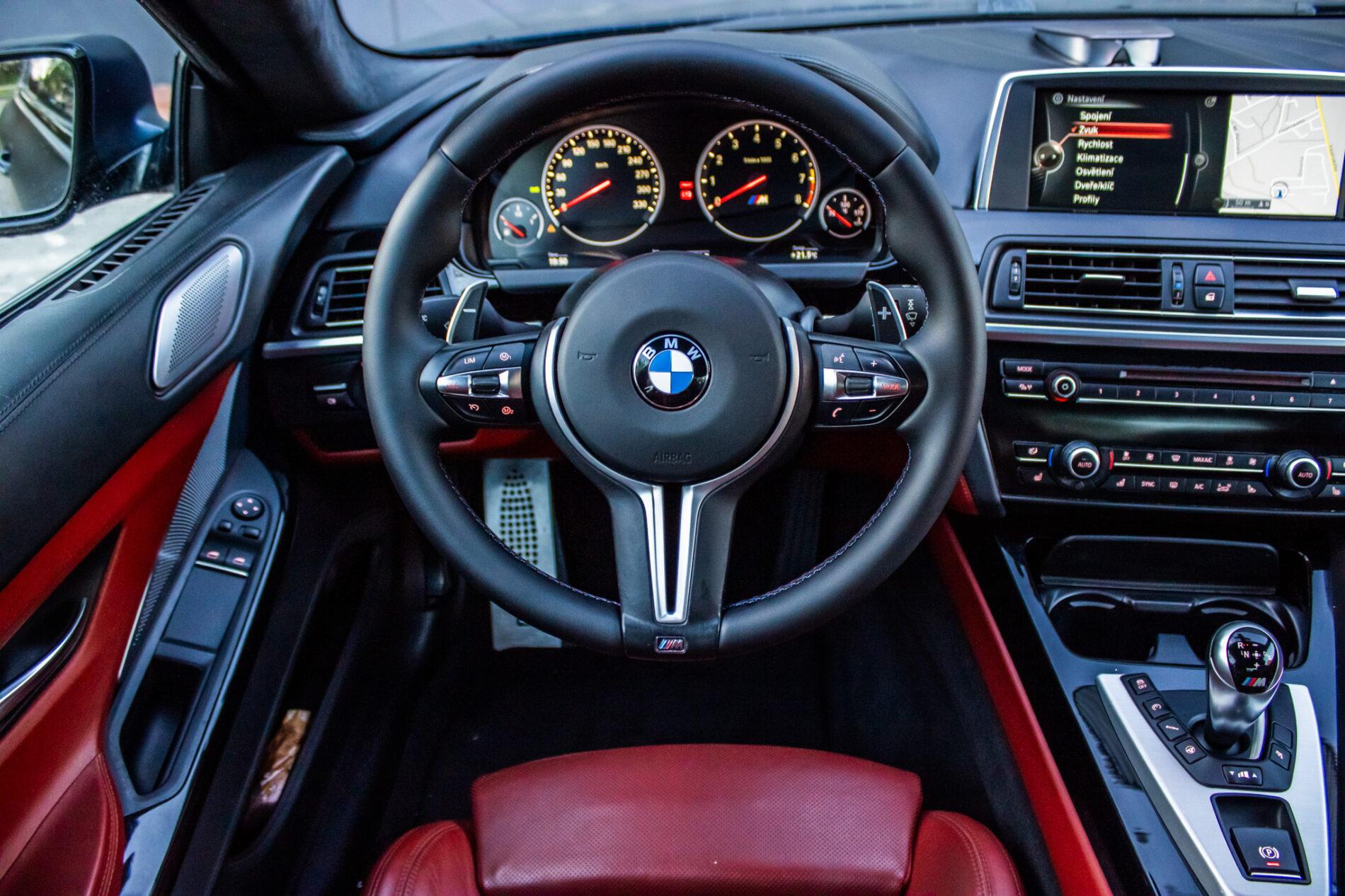 2013 BMW M6, modrá kupé, 57 095 km