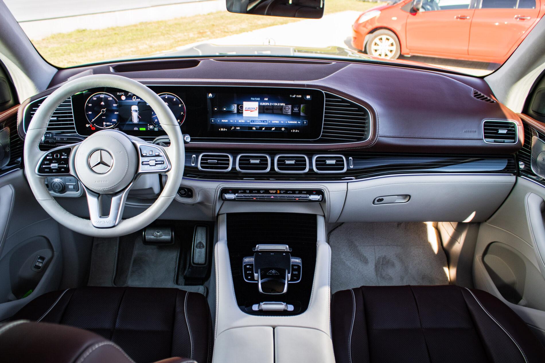 2022 Mercedes-Benz GLS Maybach, sivá suv, 42 000 km