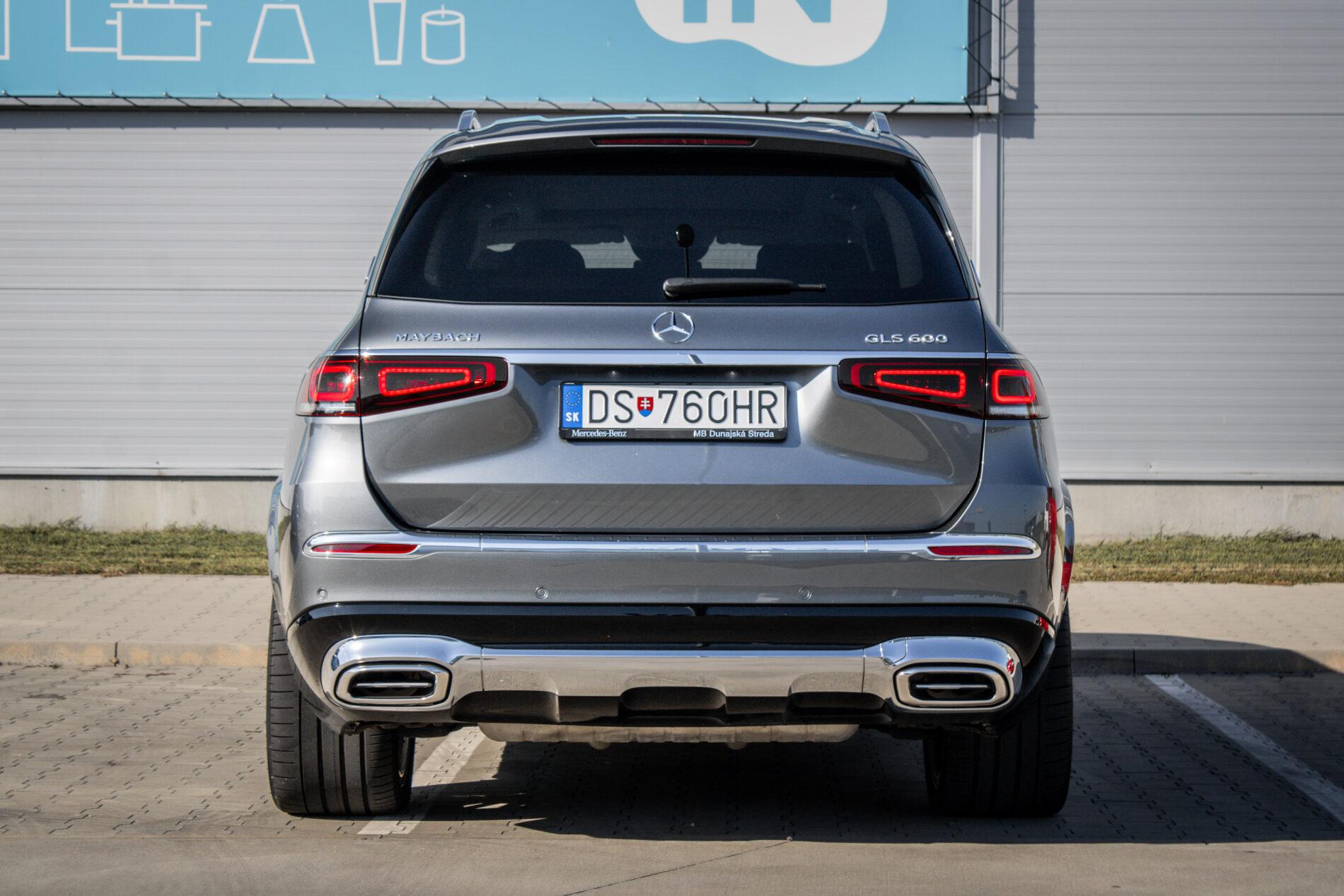 2022 Mercedes-Benz GLS Maybach, sivá suv, 42 000 km