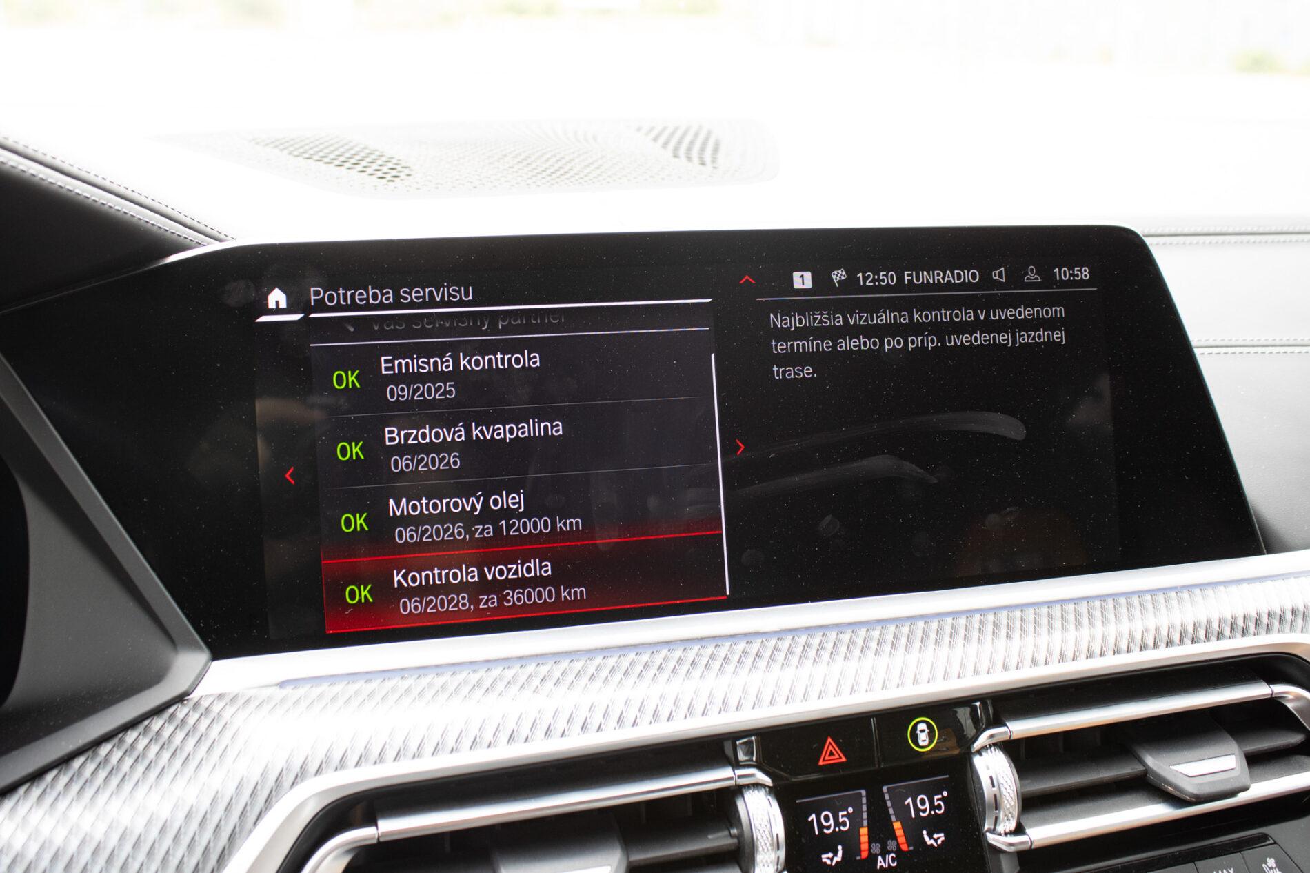2021 BMW X6 M, modrá suv, 58 721 km