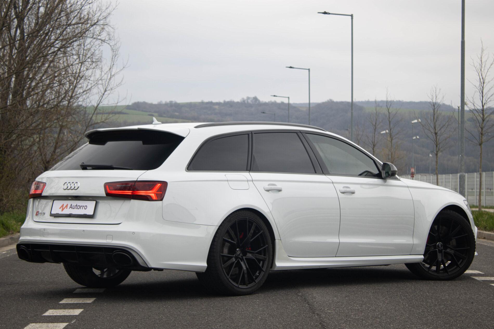 2016 AUDI RS6 Perf., biela kombi, 167 550 km
