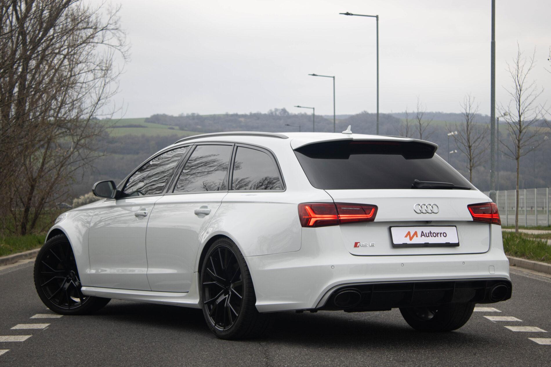 2016 AUDI RS6 Perf., biela kombi, 167 550 km